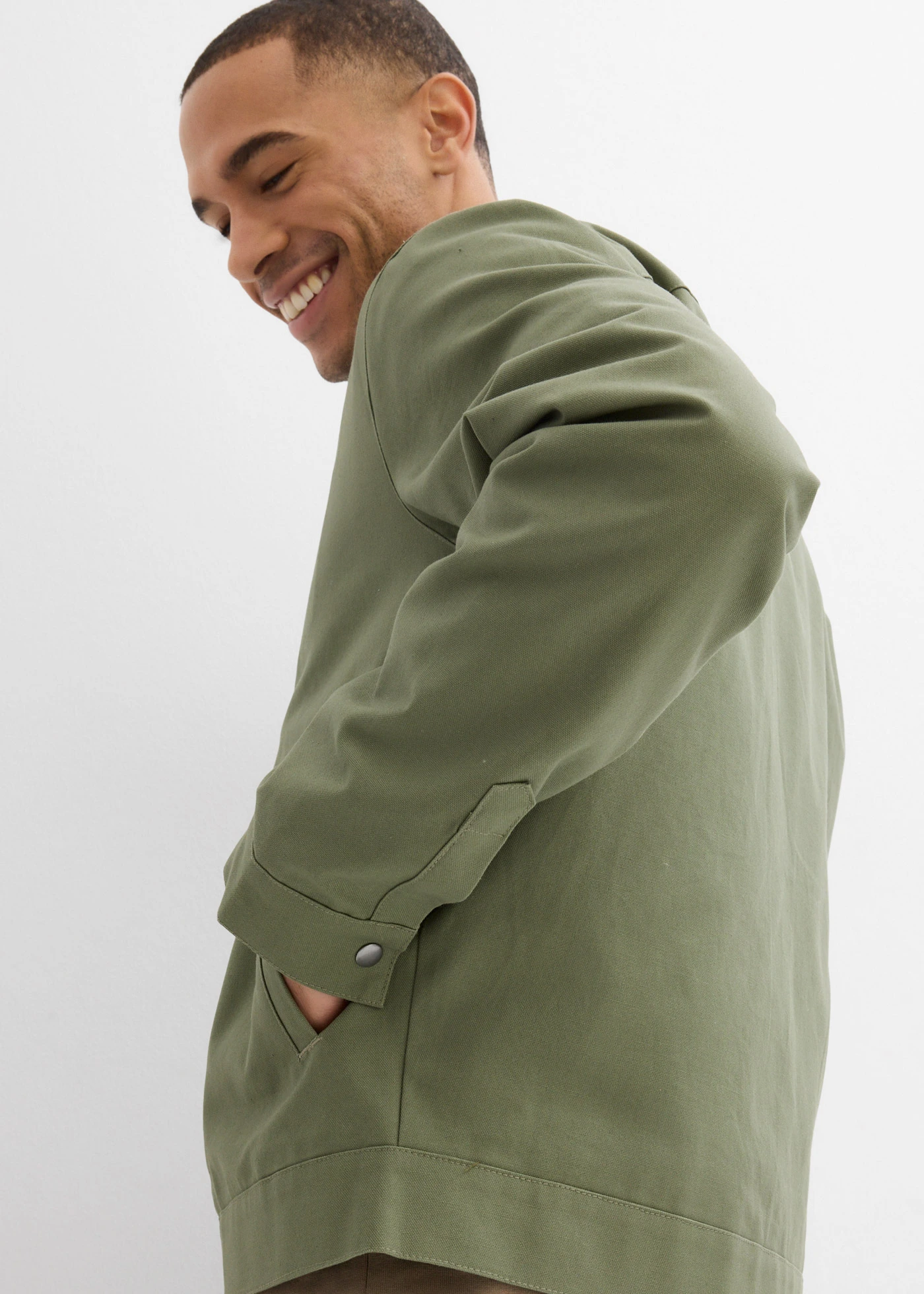 Veste de mi-saison en coton • olive • product-page.page-title-suffix