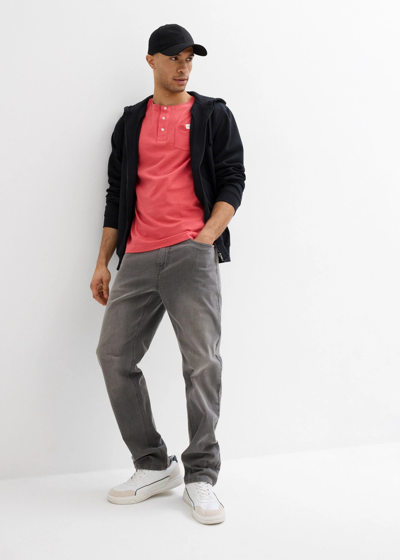 Henley shirt met comfort fit van puur biologisch katoen, korte mouw • koraalrood • bonprix online shop