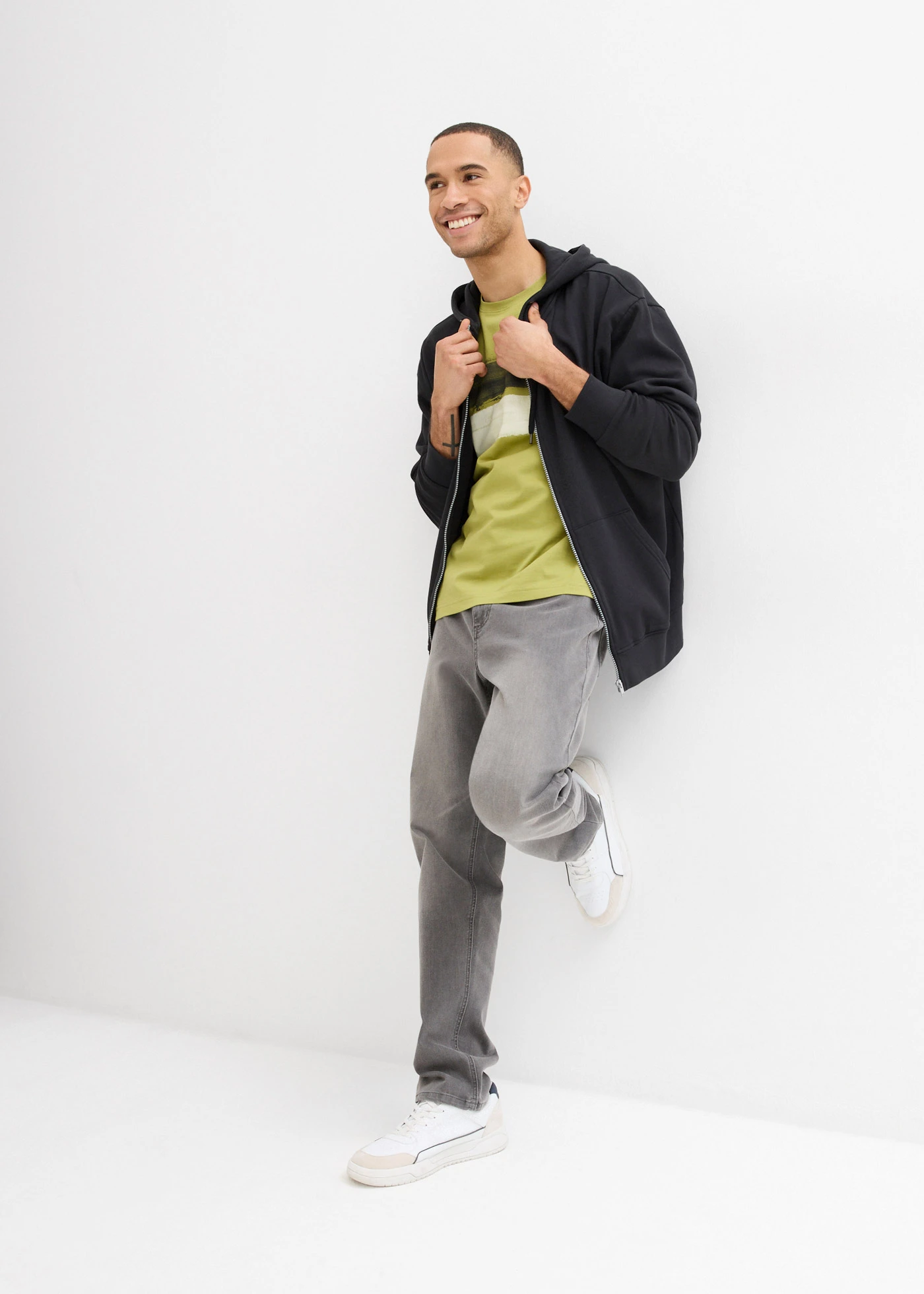 Tricou din bumbac organic 100% • oliv-auriu în dungi orizontale • magazin bonprix