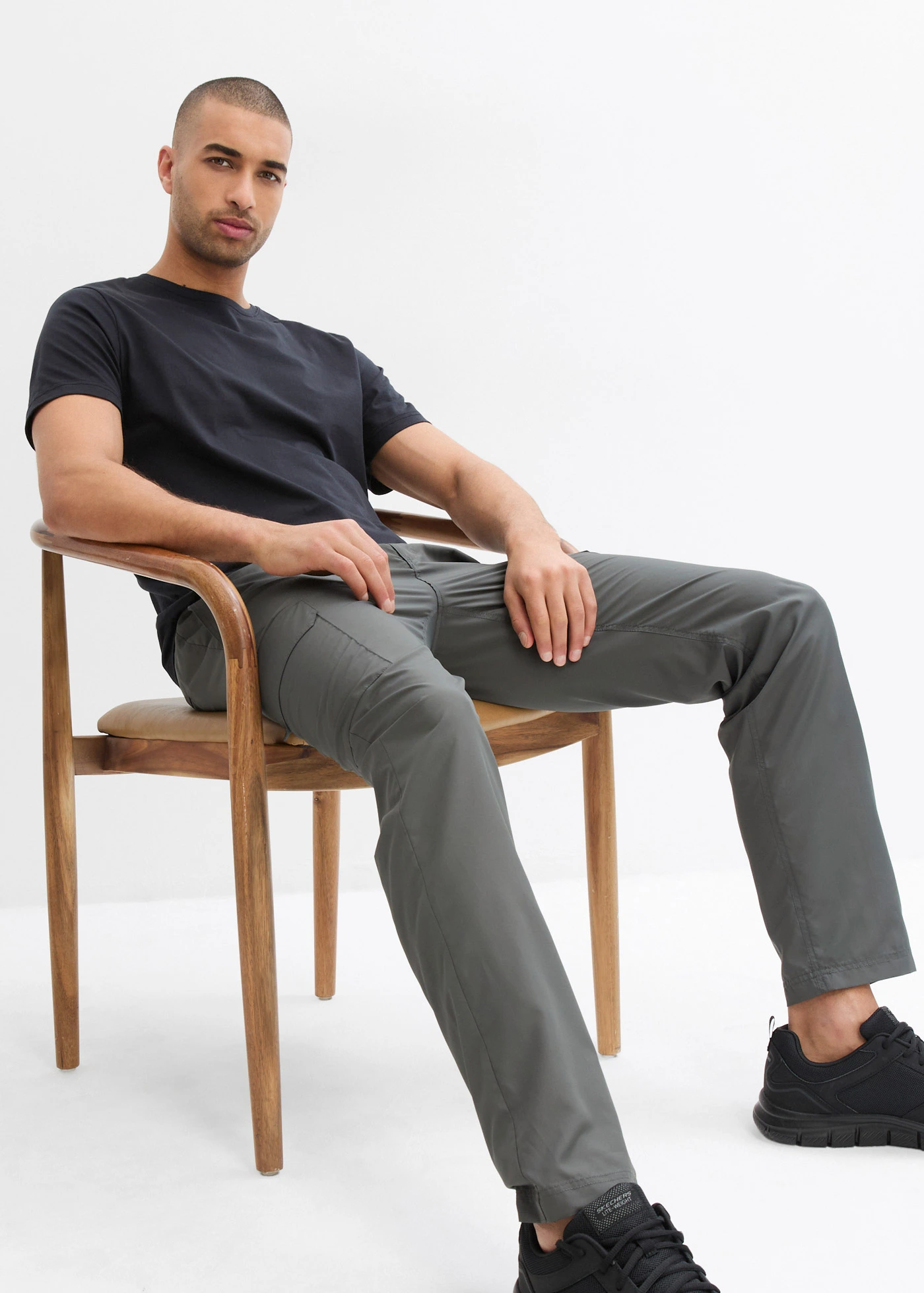 Ultralichte cargo instapbroek met bionic finish, waterafstotend • antraciet • bonprix online shop