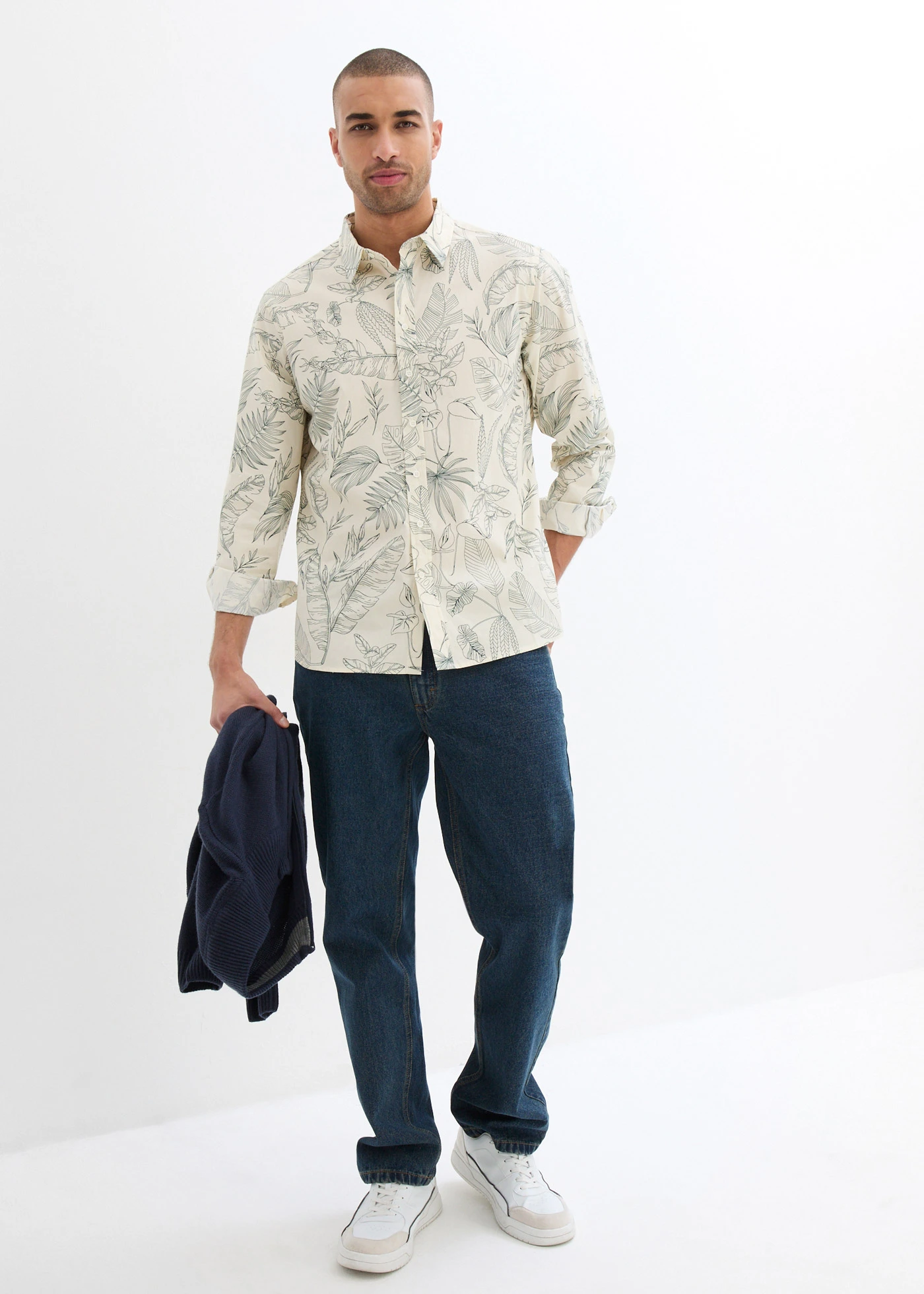 Overhemd van puur katoen • écru-schaduwgroen gebloemd • bonprix online shop