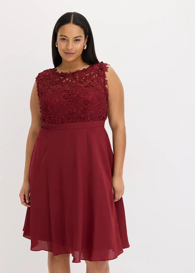 Robe courte à dentelle, Couleur: rouge rubis