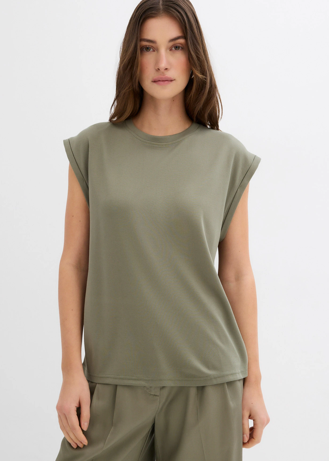 Top van een viscosemix met schoudervullingen • olijfgroen • bonprix online shop