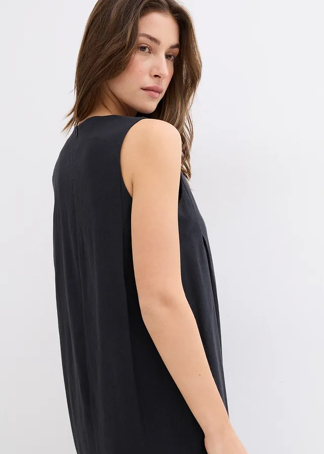 Midi jurk met steekzakken in een viscosemix • zwart • product-page.page-title-suffix
