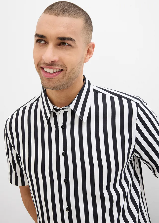 Overhemd met korte mouwen van zachte viscose • zwart-wolwit gestreept • product-page.page-title-suffix