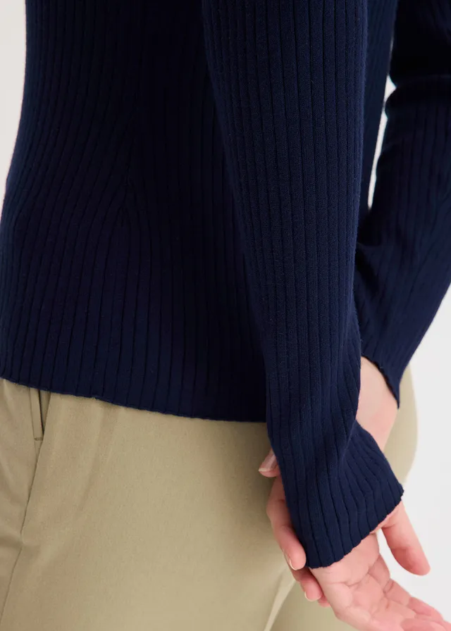 Fijne trui met knopen • donkerblauw • product-page.page-title-suffix