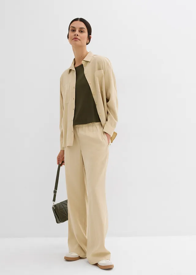 Oversized shirt van vloeiende viscose donkerolijfgroen