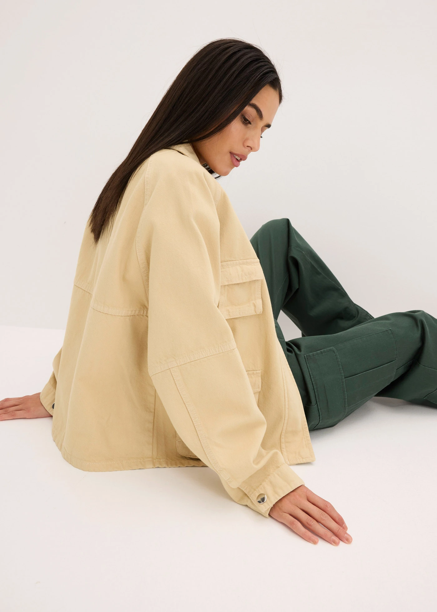 Bunda oversize • béžová • obchod bonprix