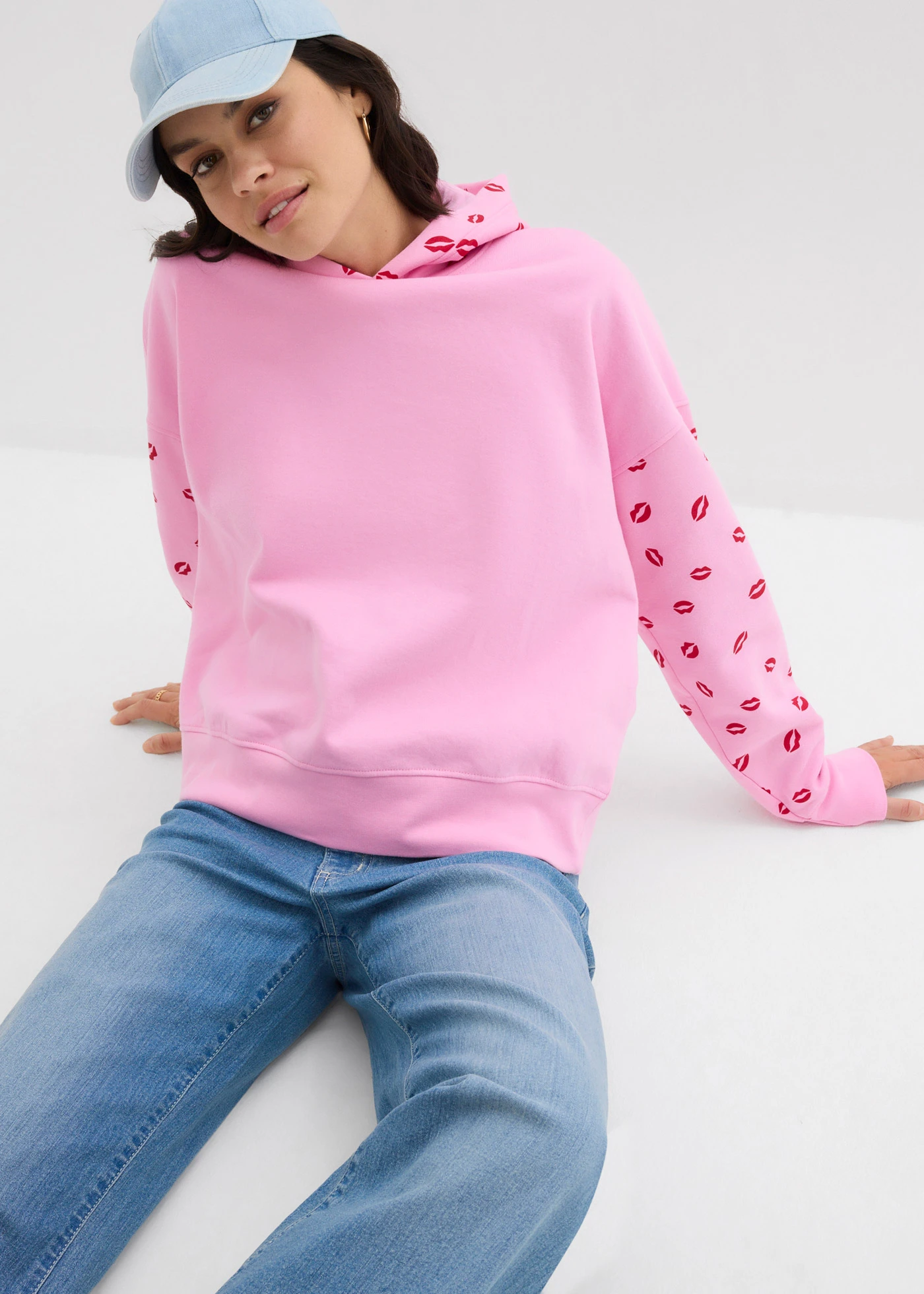 Oversized hoodie van biologisch katoen • roze-rood met print • bonprix online shop