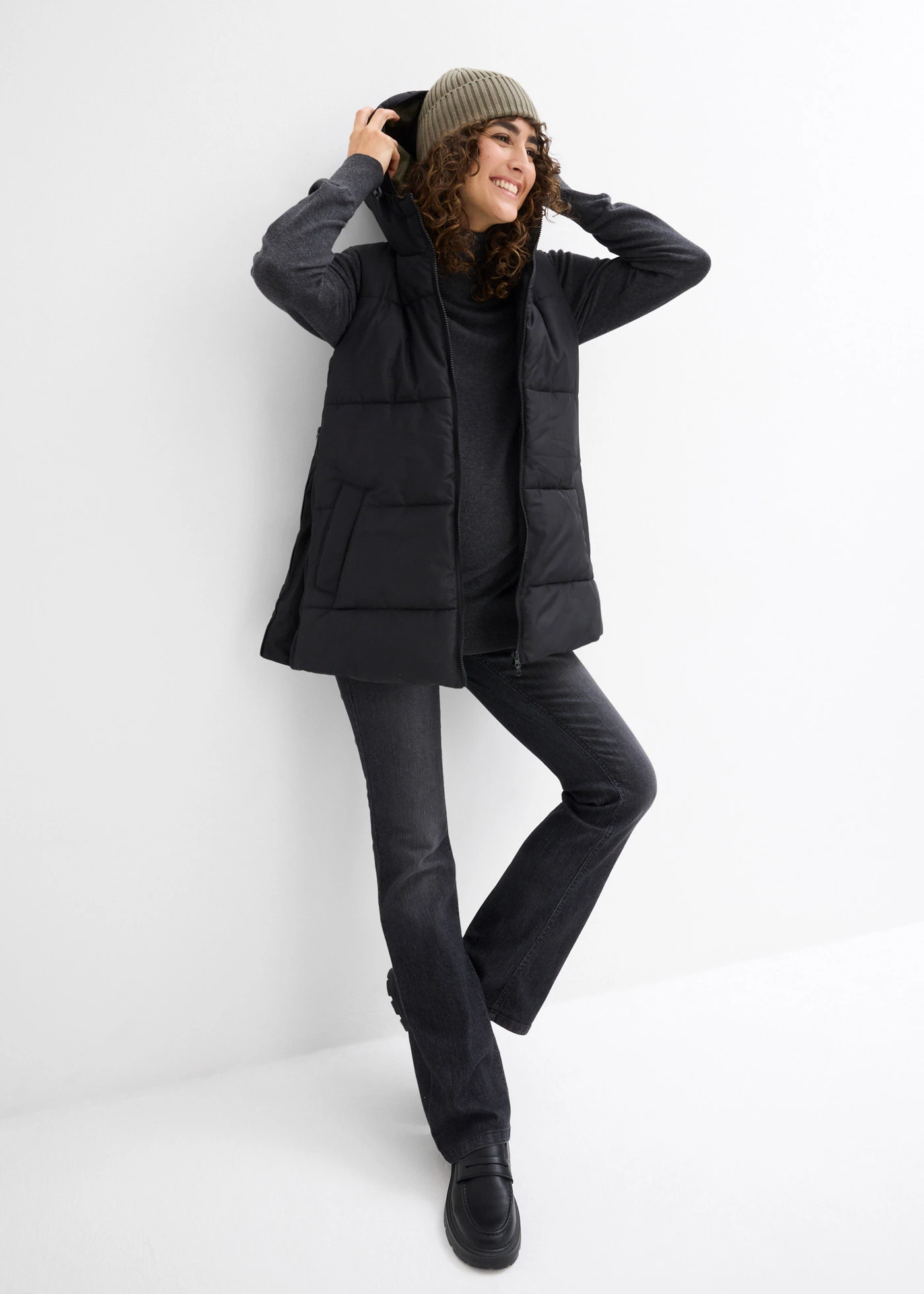 Doudoune de grossesse et de portage sans manches, déperlante • noir/olive foncé • Boutique bonprix