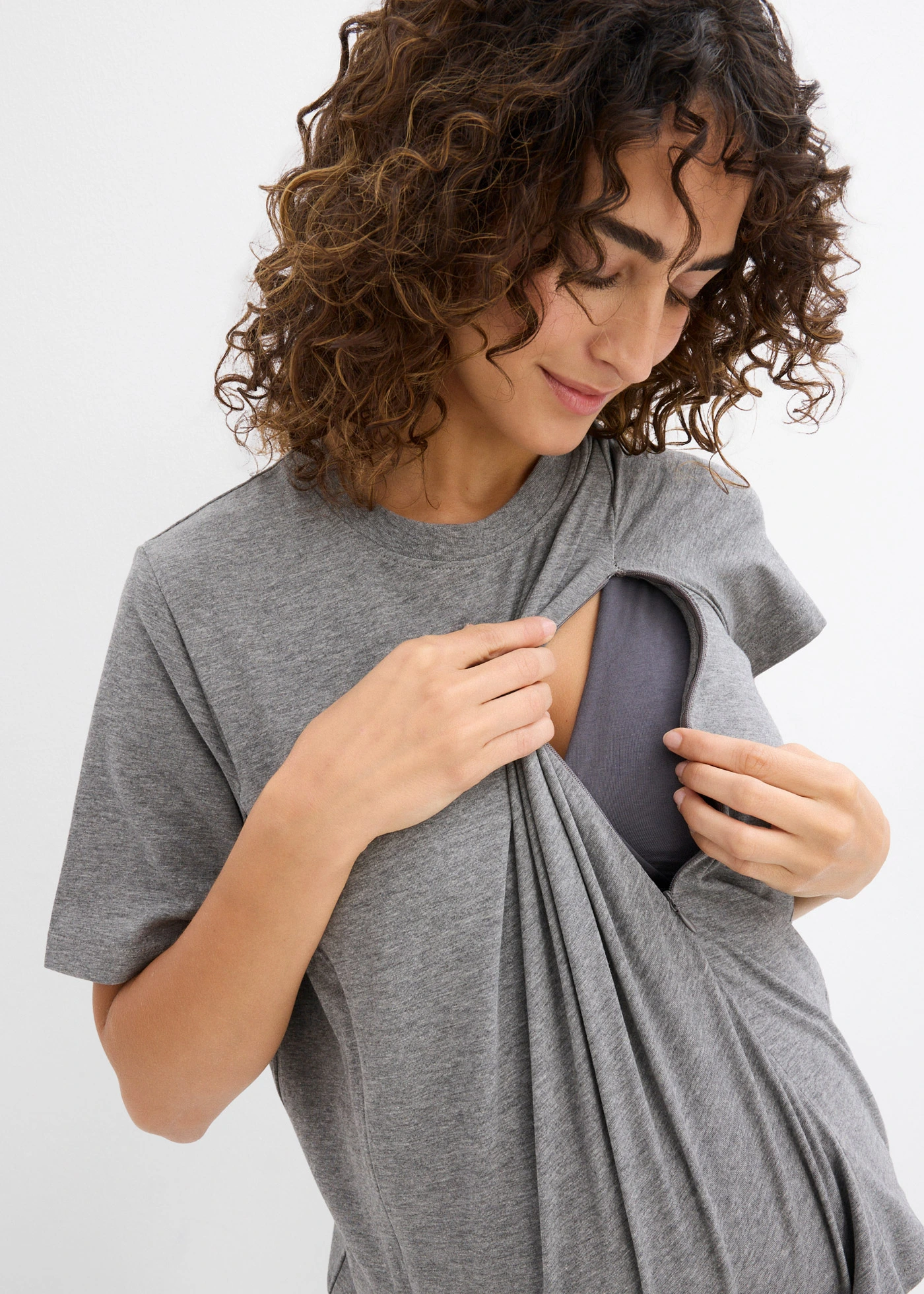 Zwangerschaps-/voedingsshirt met biologisch katoen • donkergrijs gemêleerd • bonprix online shop