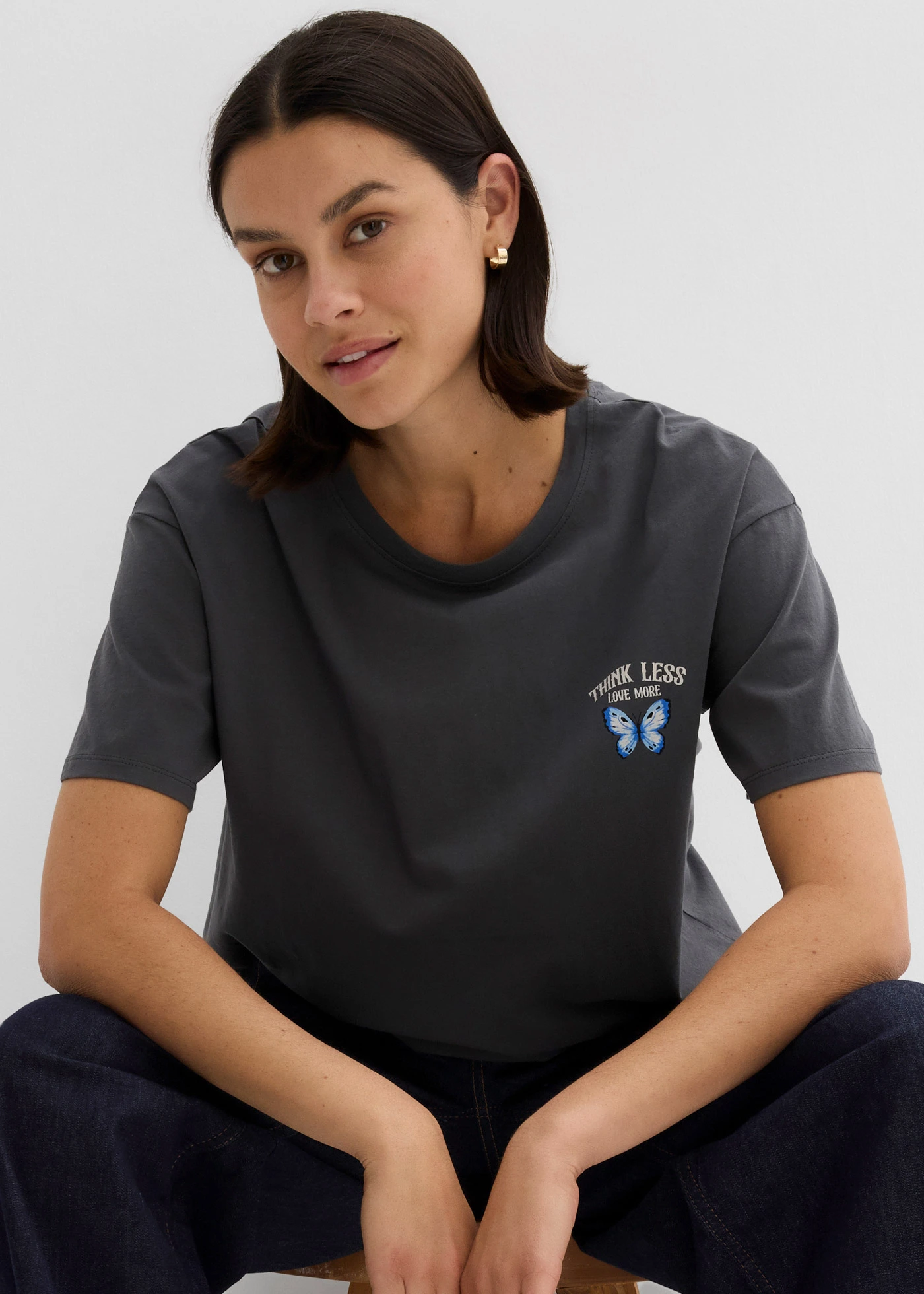 T-shirt van biologisch katoen • antraciet • bonprix online shop