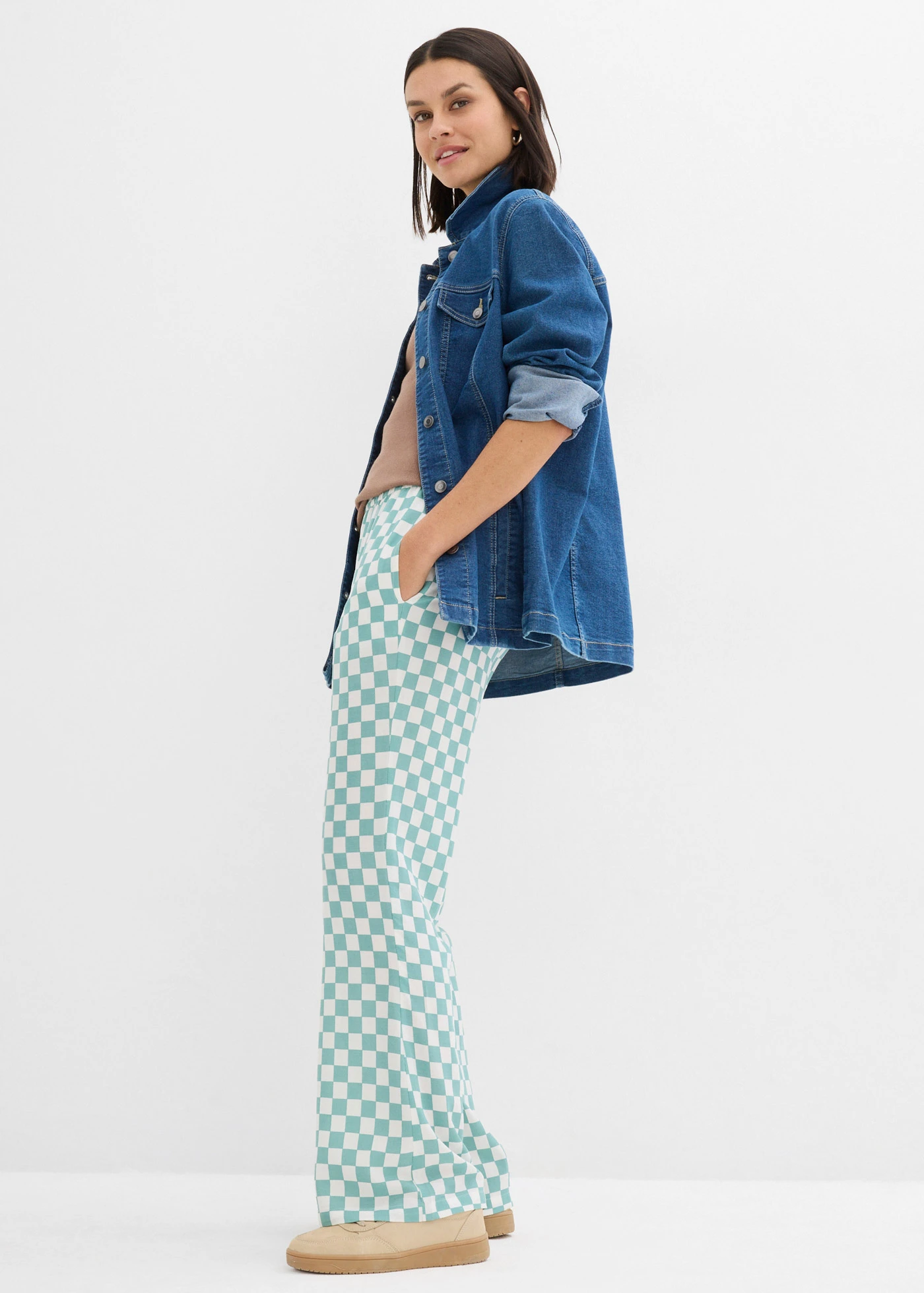 Kockás Marlene nadrág puha viszkózból • füst zsályazöld-gyapjúfehér kockás • bonprix áruház