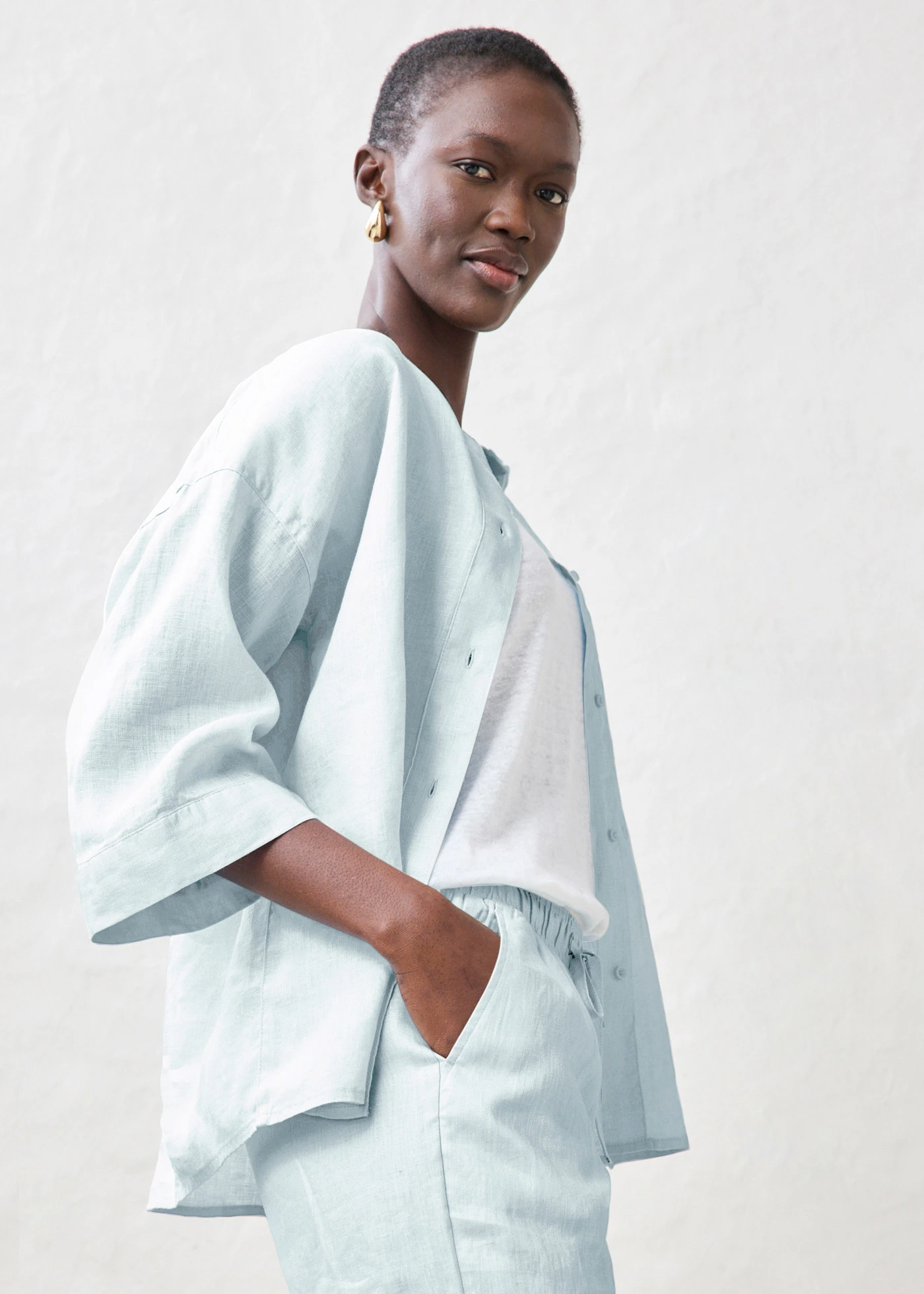 Belebújós nadrág tiszta lenvászonból • jégkék • bonprix áruház