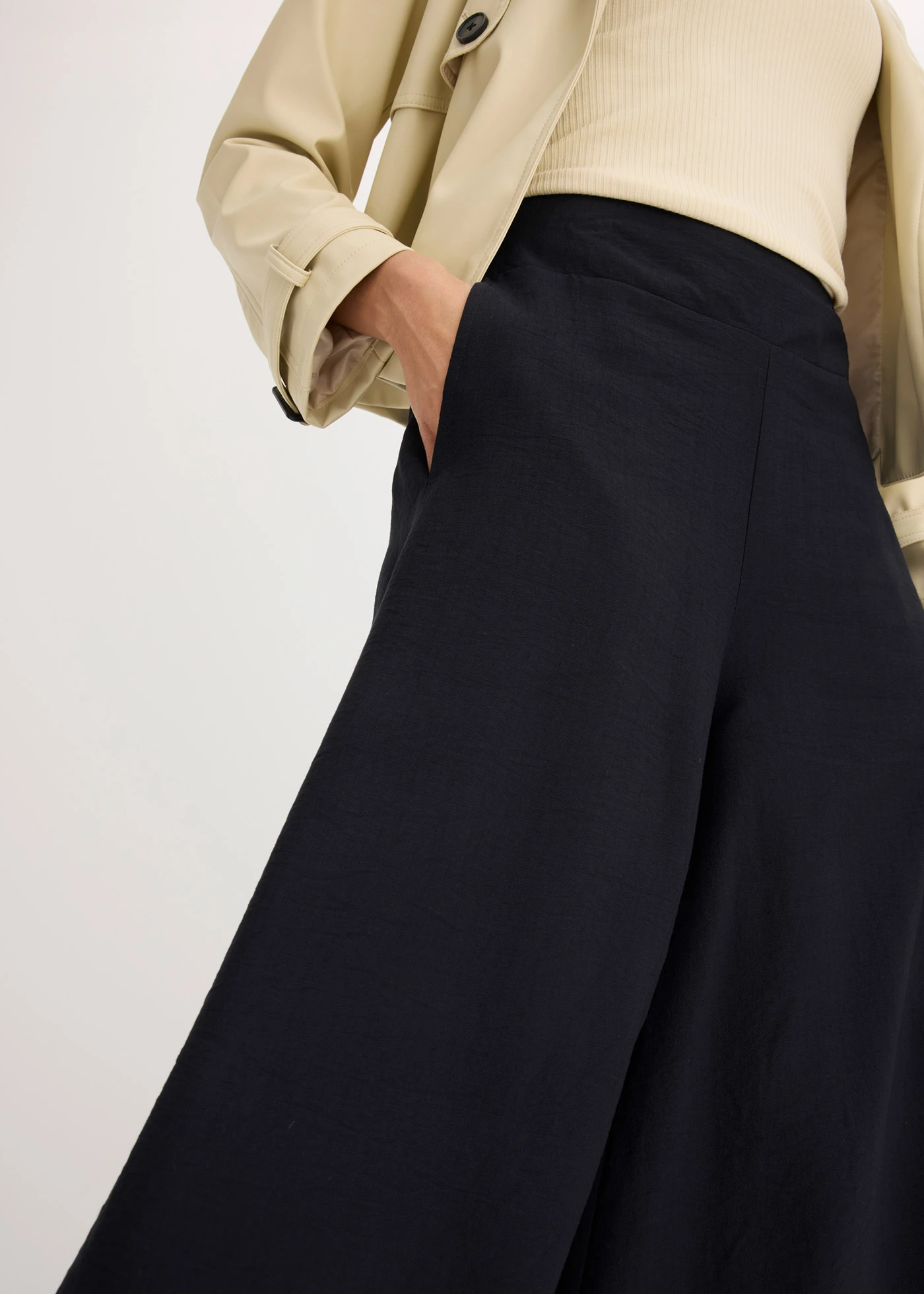Culotte van een viscosemix • zwart • bonprix online shop
