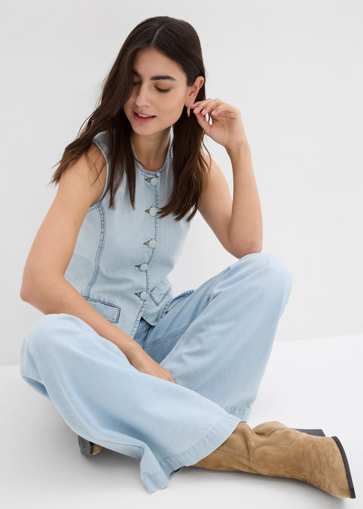 Wide leg jeans, high waist, super soft • ijsblauw denim used • bonprix online shop