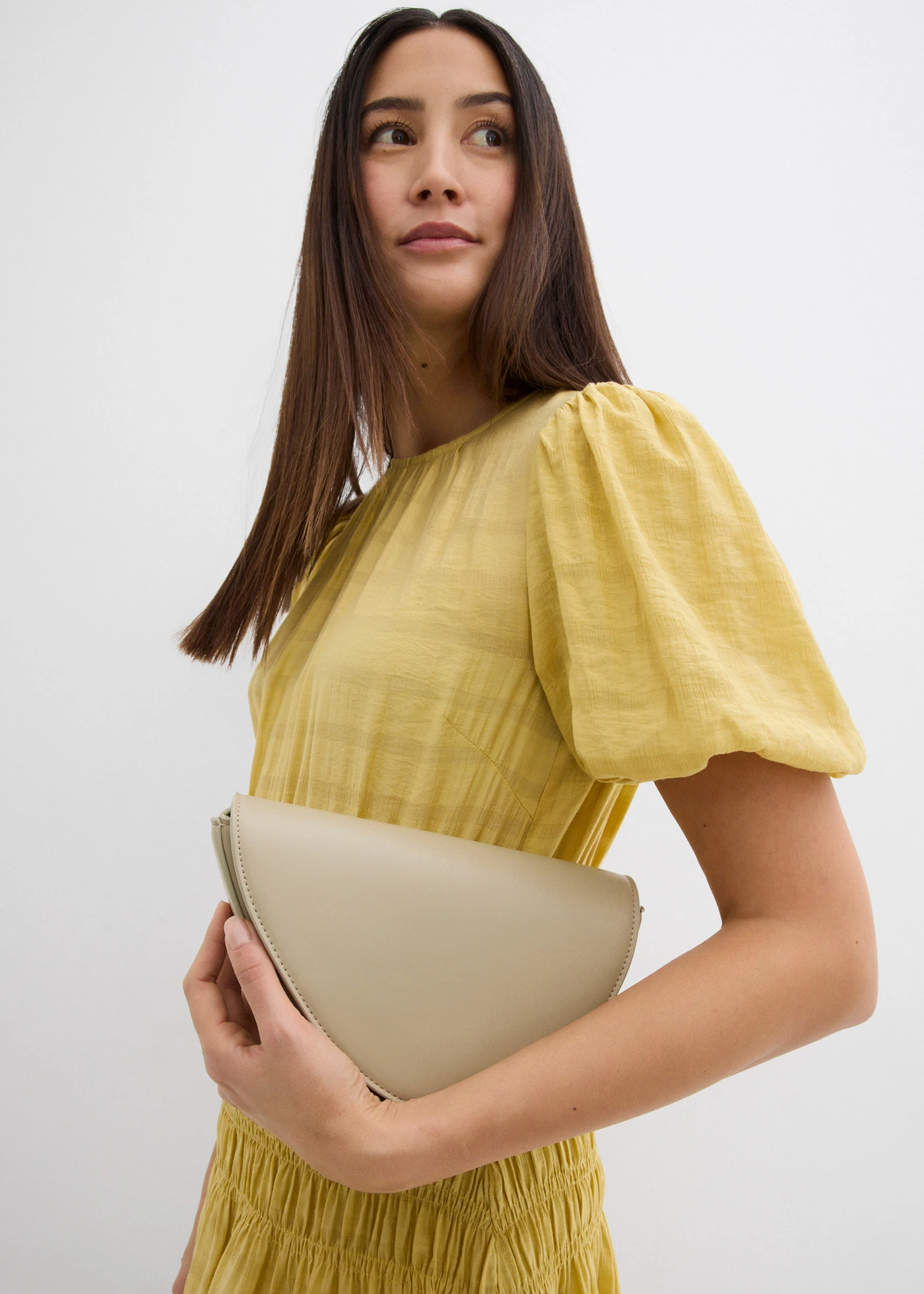 Mini jurk met gesmokt inzetstuk • geel • bonprix online shop