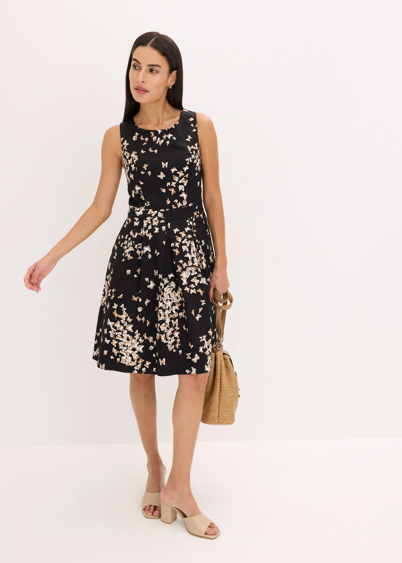 Jurk met permanente plooien en zakken • zwart/sandbeige • bonprix online shop