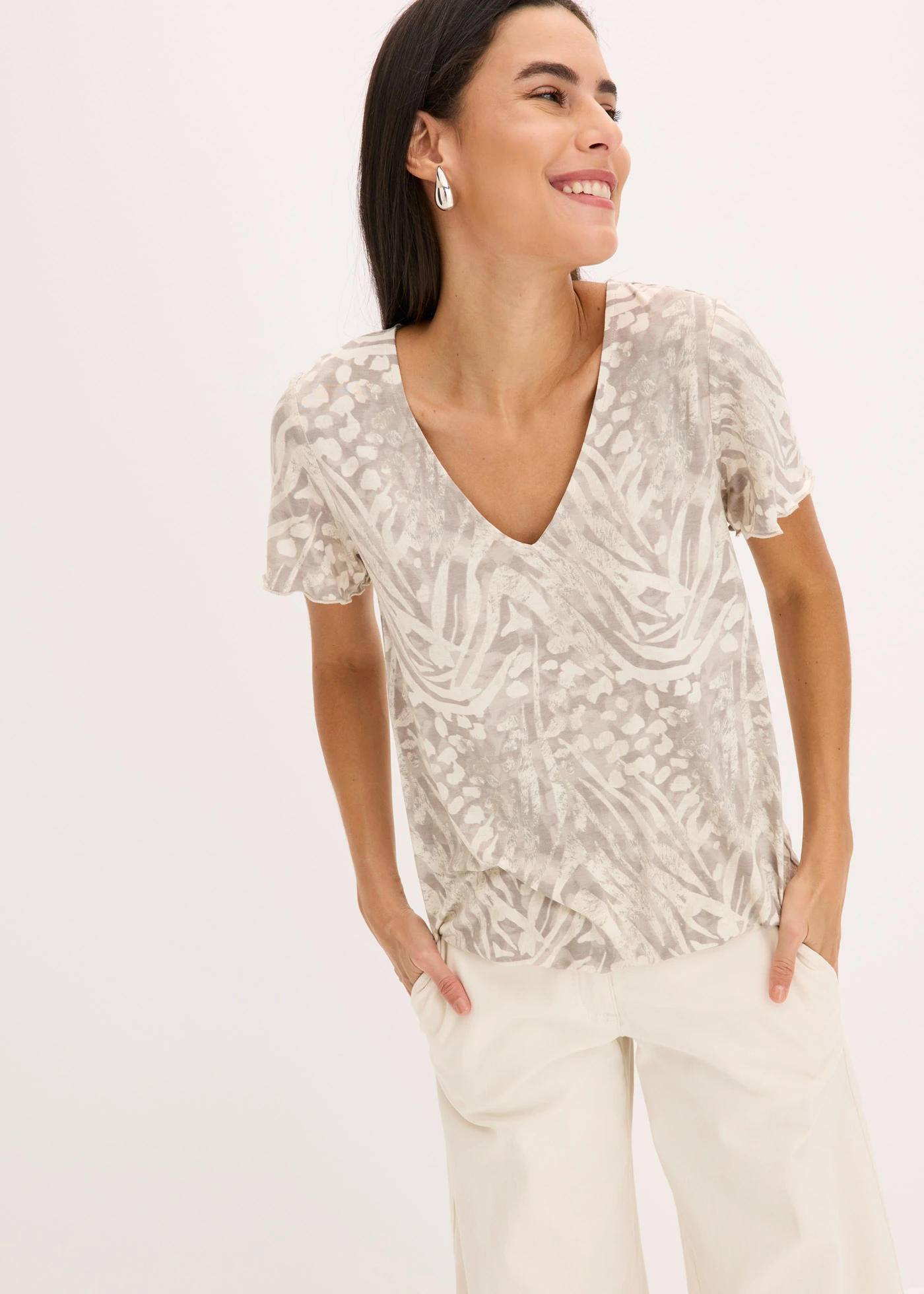 T-shirt à base élastiquée • beige galet léopard • Boutique bonprix