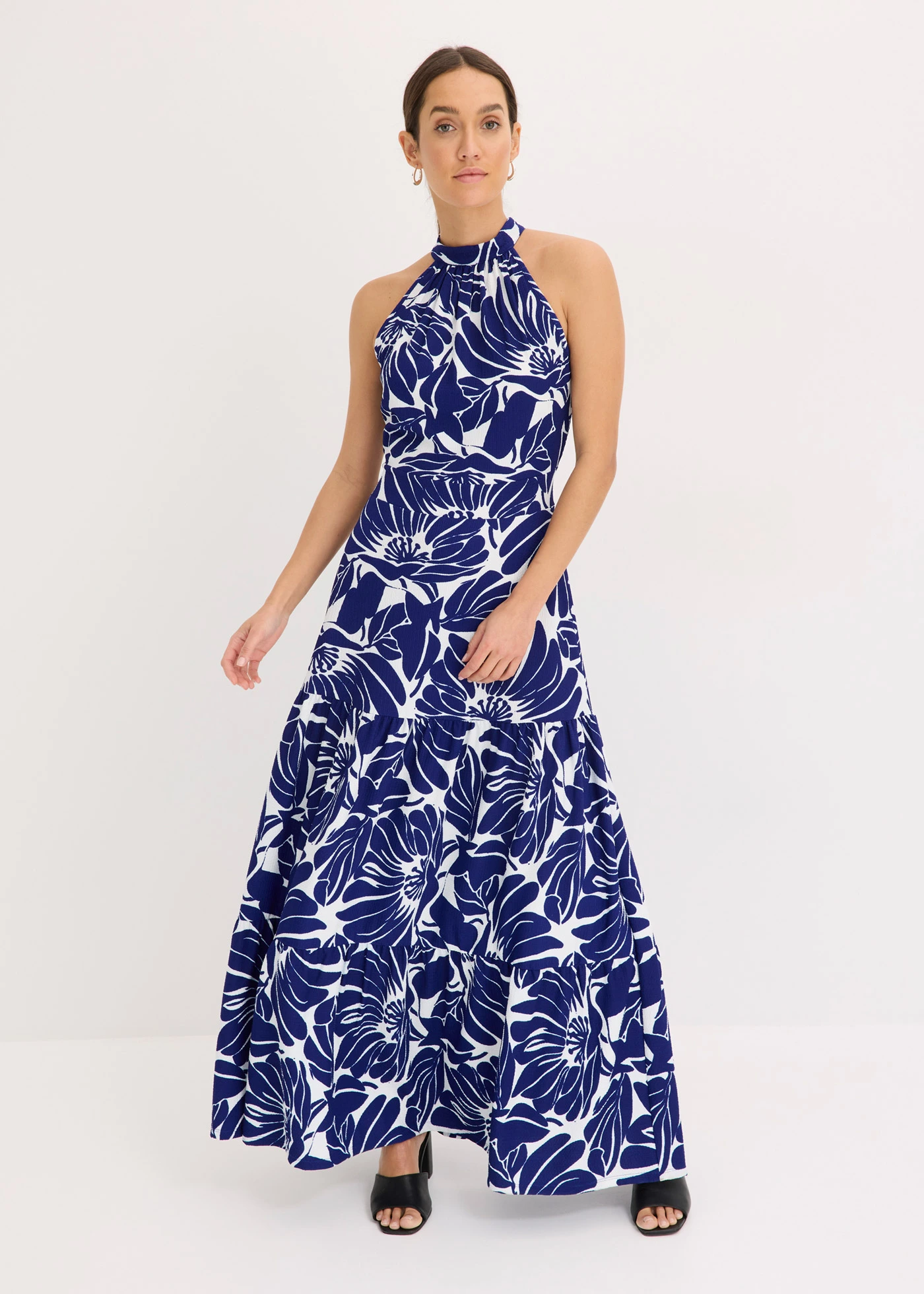 Robe longue imprimée • crème/bleu floral • Boutique bonprix