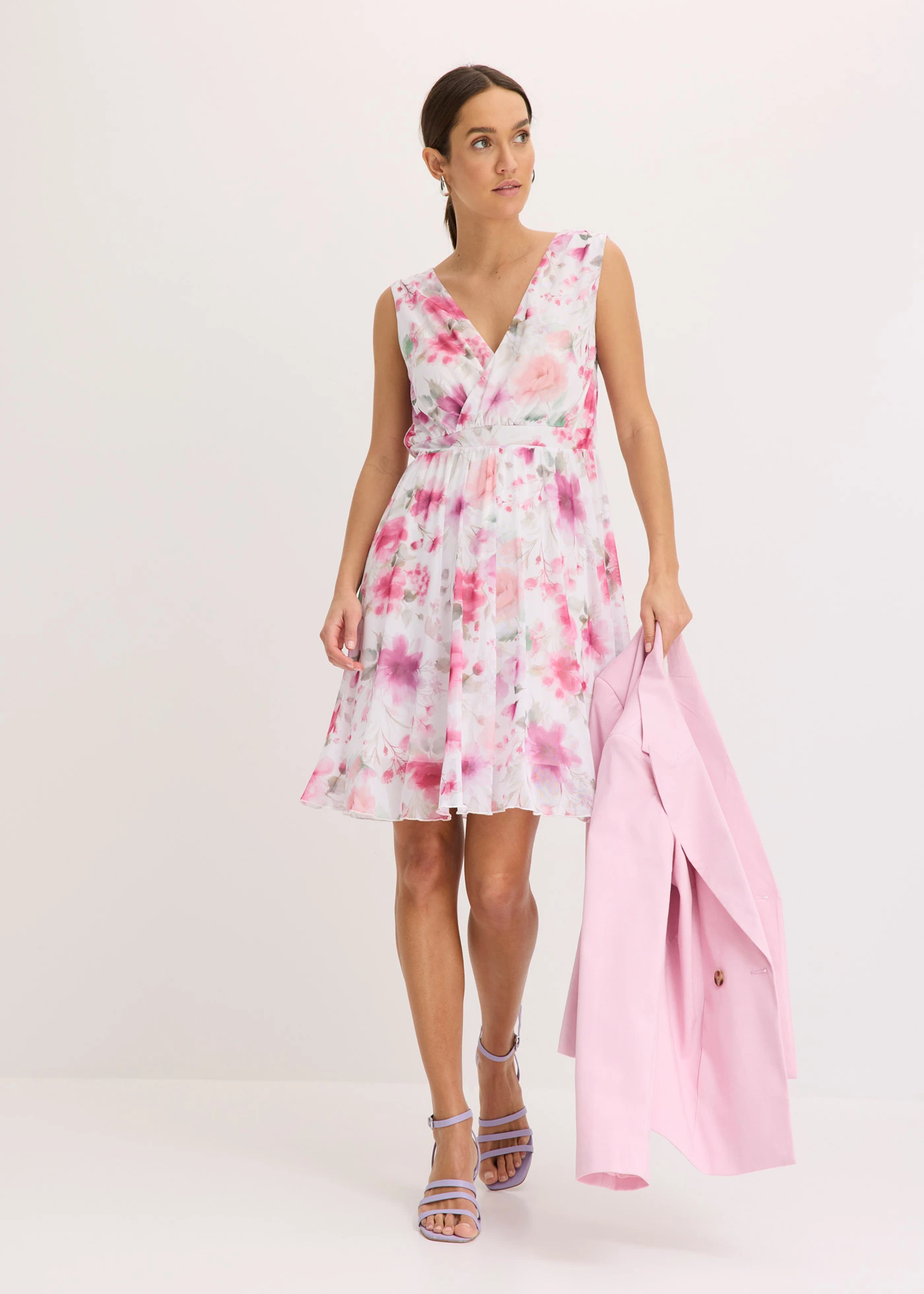 mintás necc ruha • gyapjúfehér/virágmintás • bonprix áruház