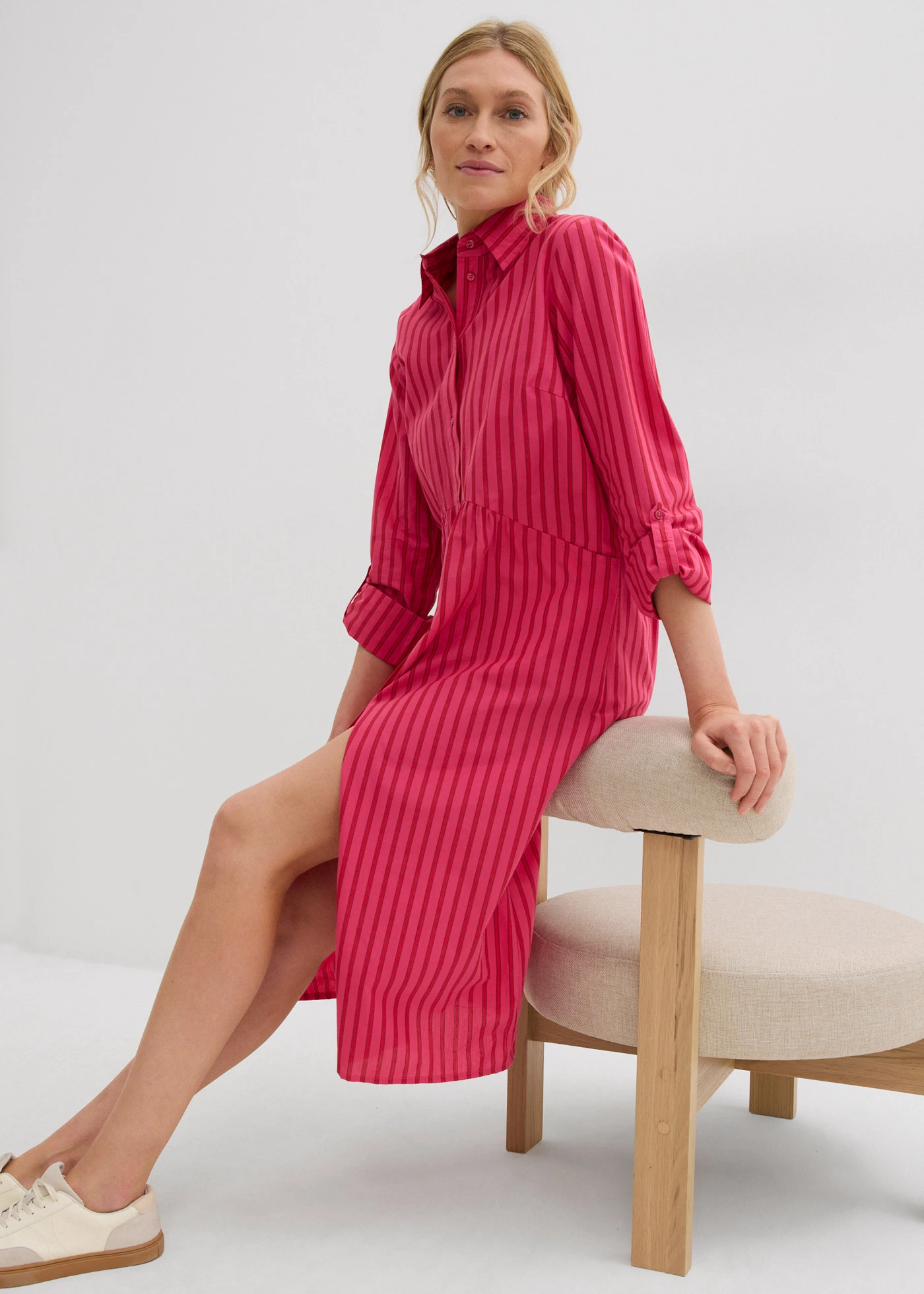 Rochie cu guler de cămașă din bumbac 100% • roșu-tomată/grena/pink închis cu dungi • magazin bonprix
