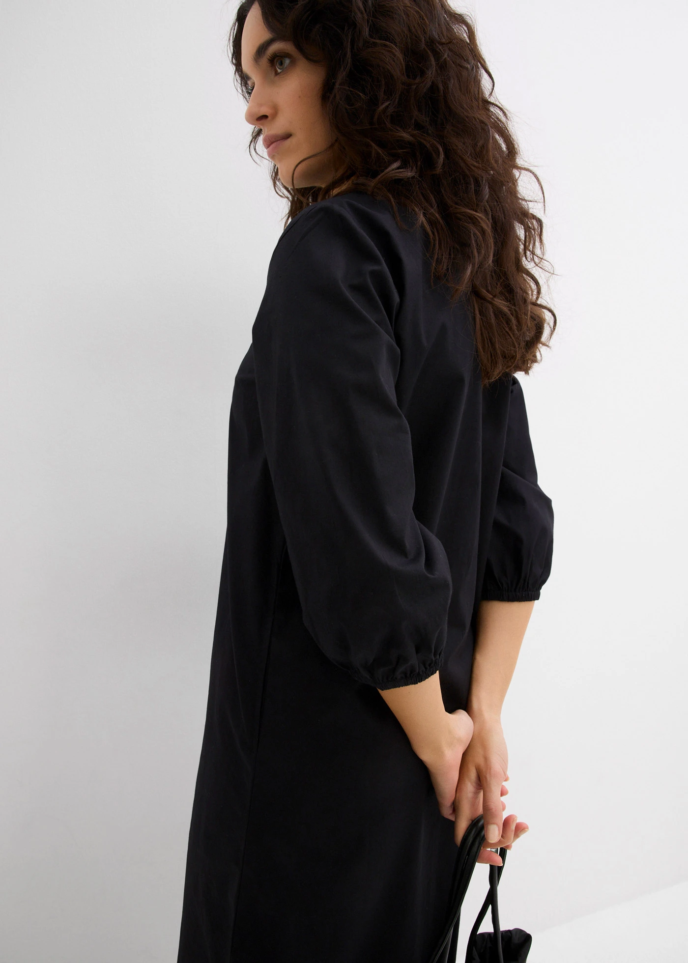 Rochie tip cămașă din bumbac subțire • negru • magazin bonprix