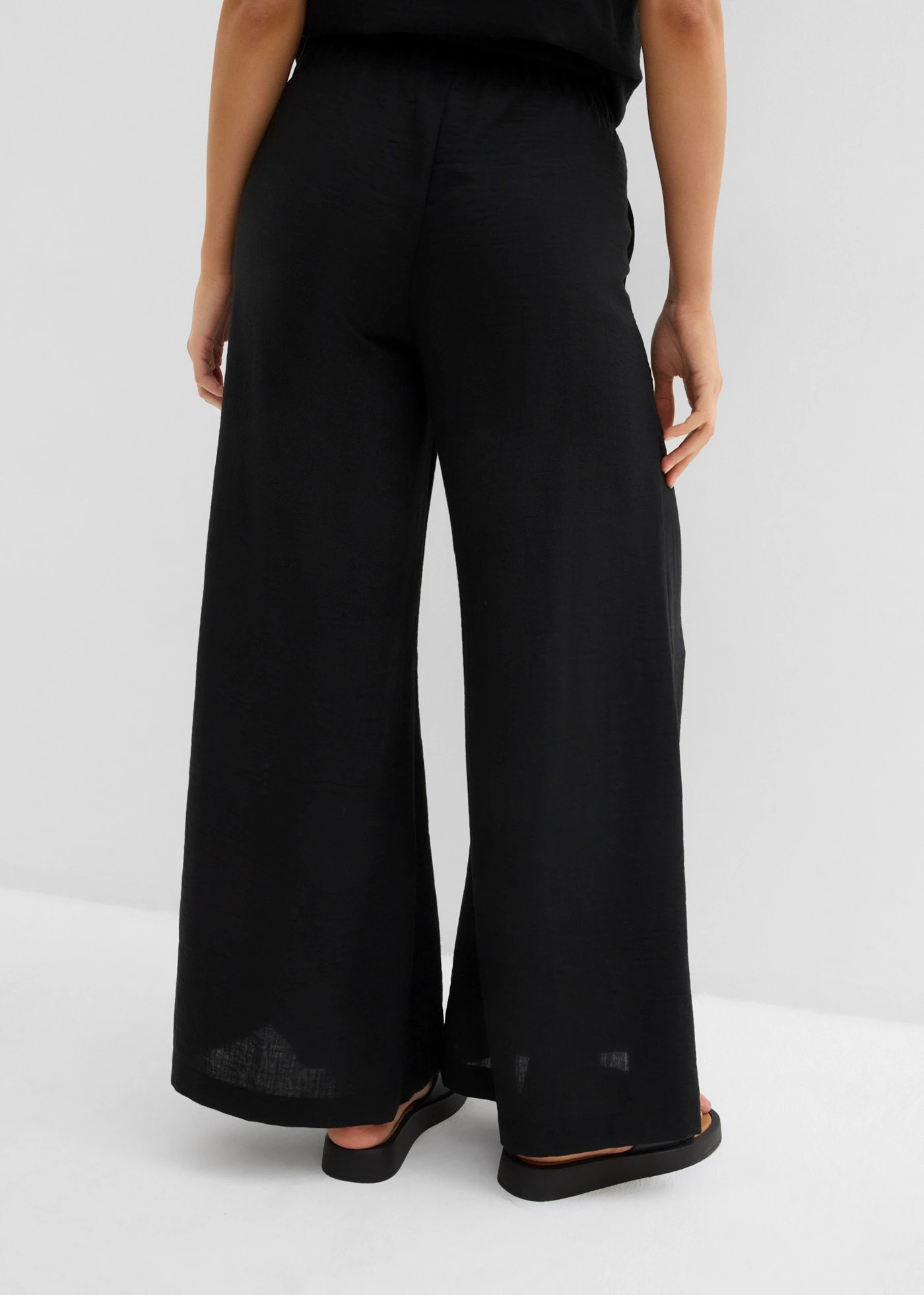 Palazzo broek met plooien • zwart • bonprix online shop