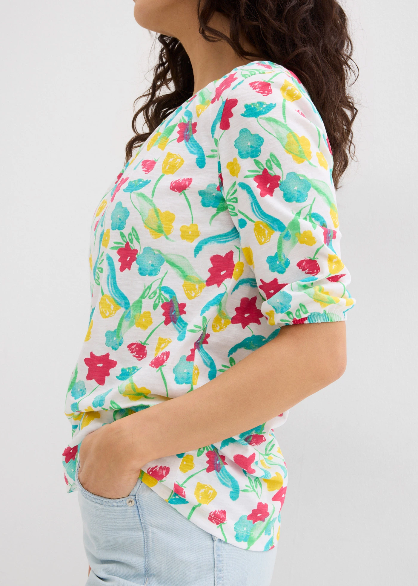 Shirt van biologisch katoen • wit gebloemd • bonprix online shop