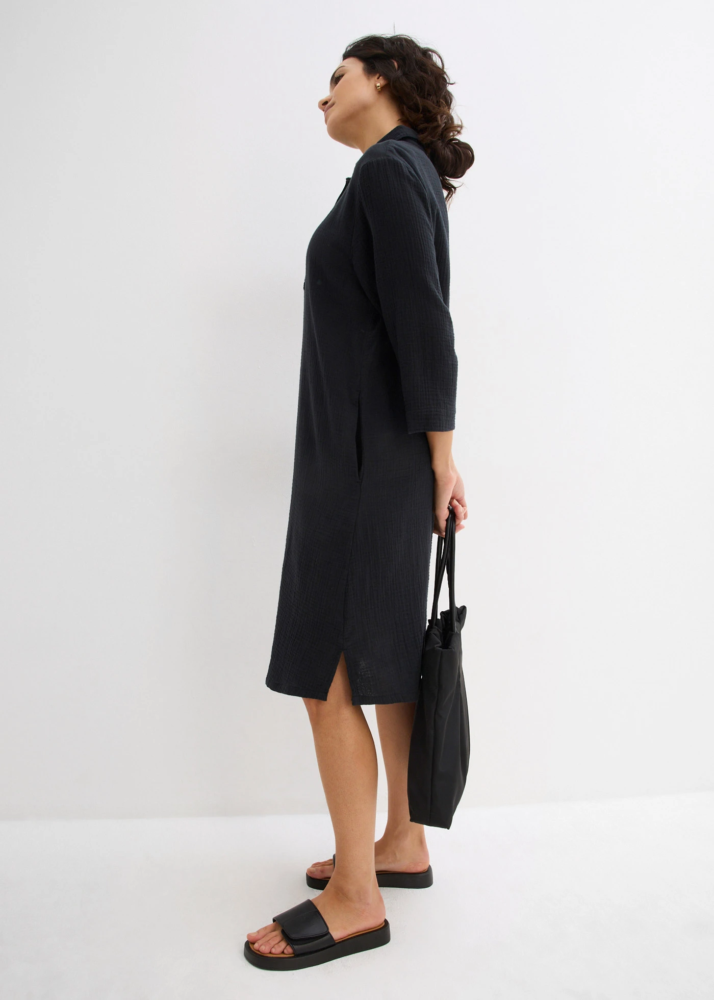 Rochie tip cămașă din muselină • negru • magazin bonprix