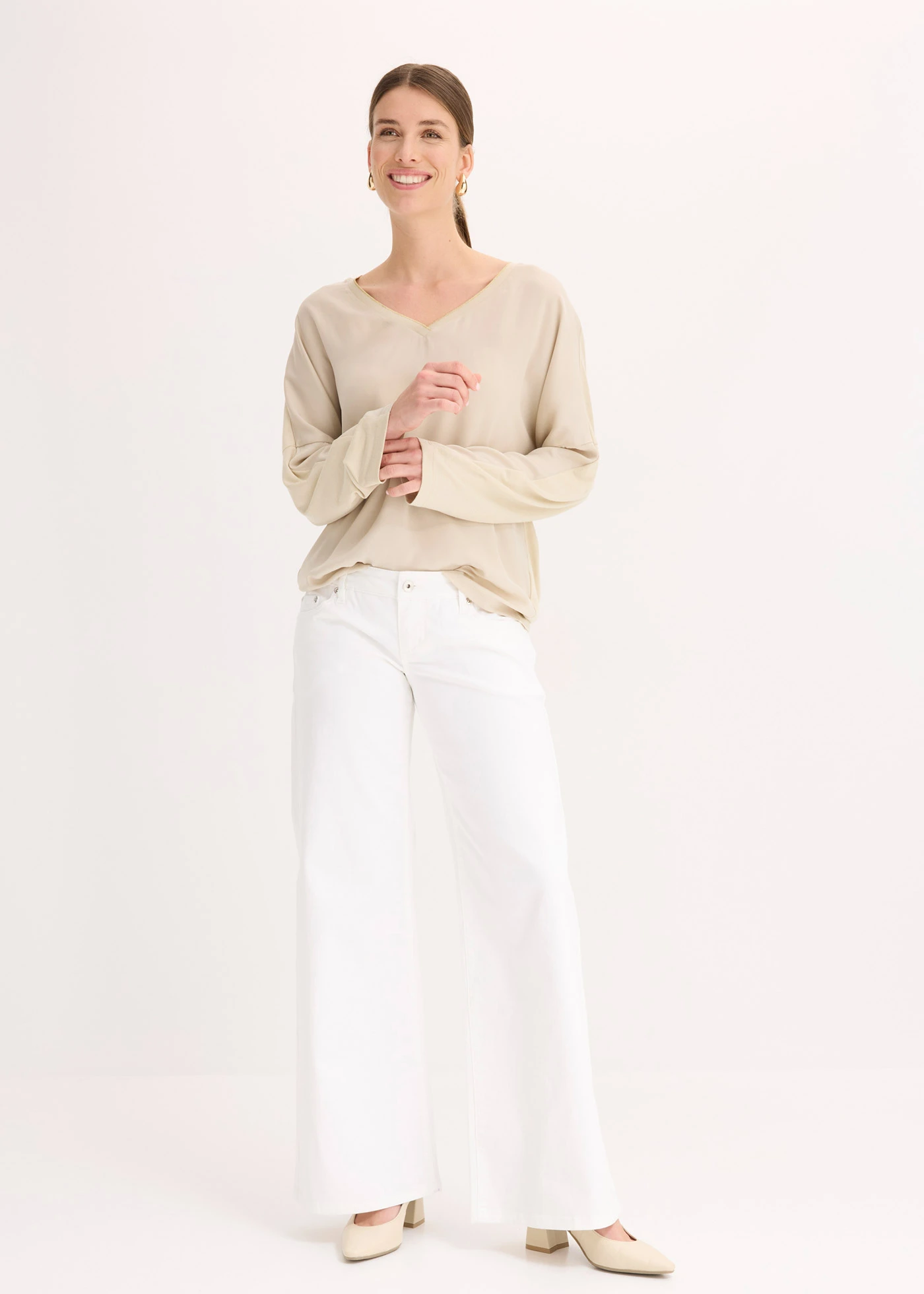 Shirt met vleermuismouwen • lichtsand-metallic goud • bonprix online shop