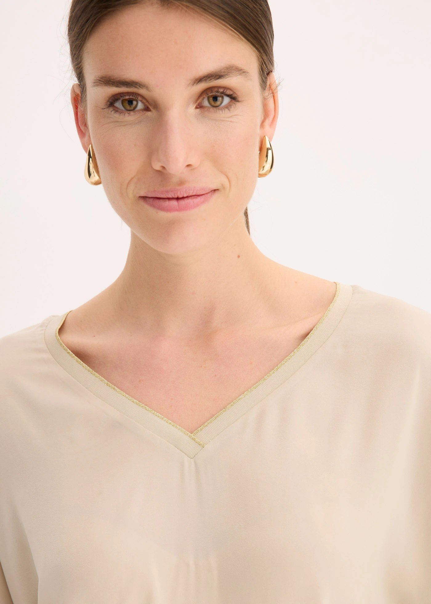 Shirt met vleermuismouwen • lichtsand-metallic goud • bonprix online shop