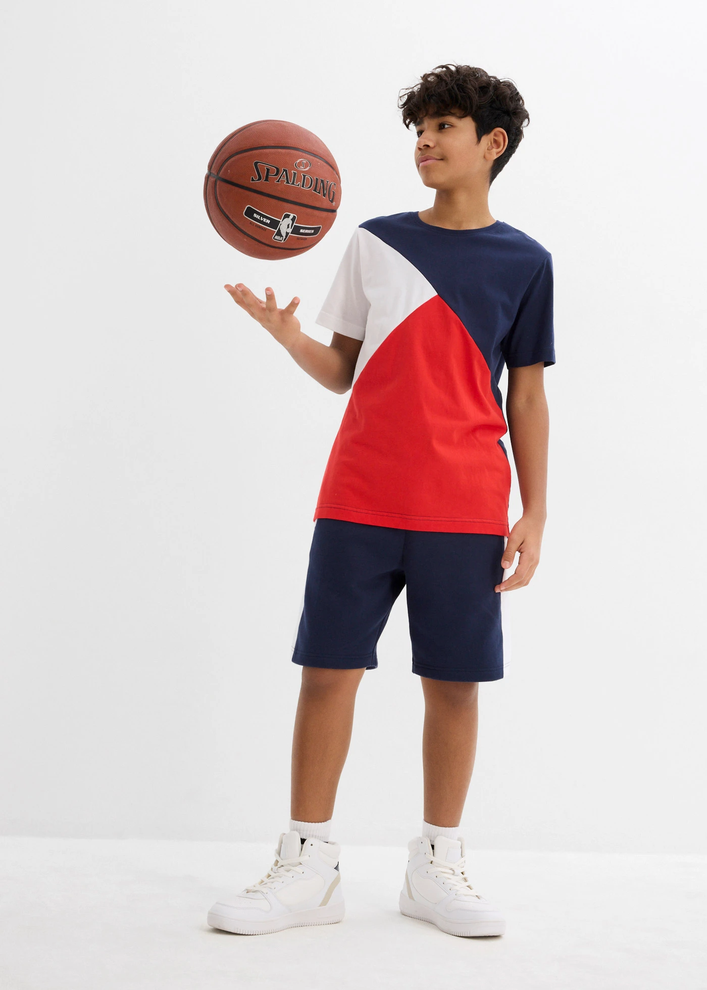Tricou și bermude casual din bumbac organic 100% (set din 2 buc.) • bleumarin-roșu-căpșună-alb • magazin bonprix