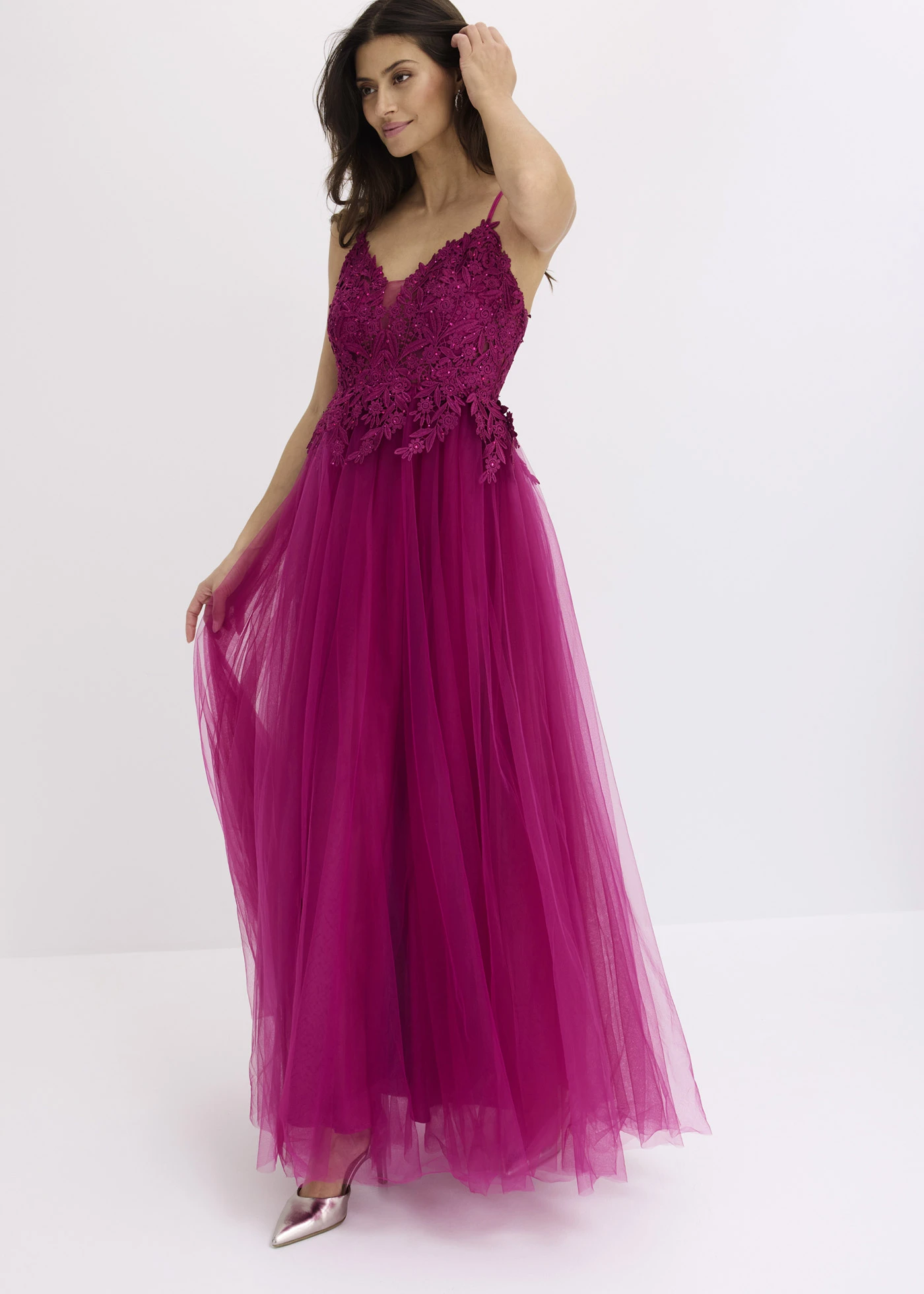 Robe longue en tulle délicat avec dentelle • fuchsia • Boutique bonprix