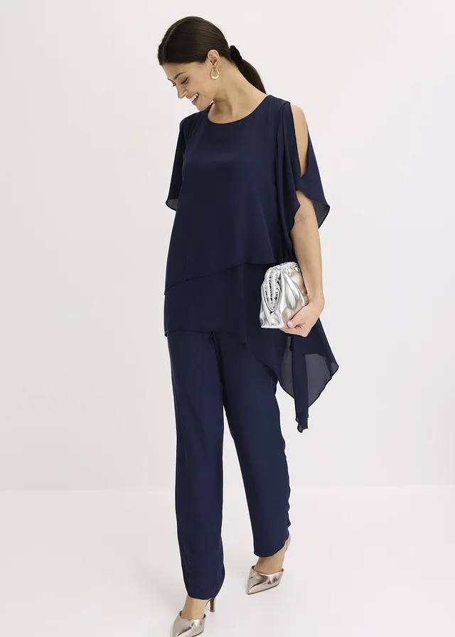 Blouse à pans, look superposé bleu foncé