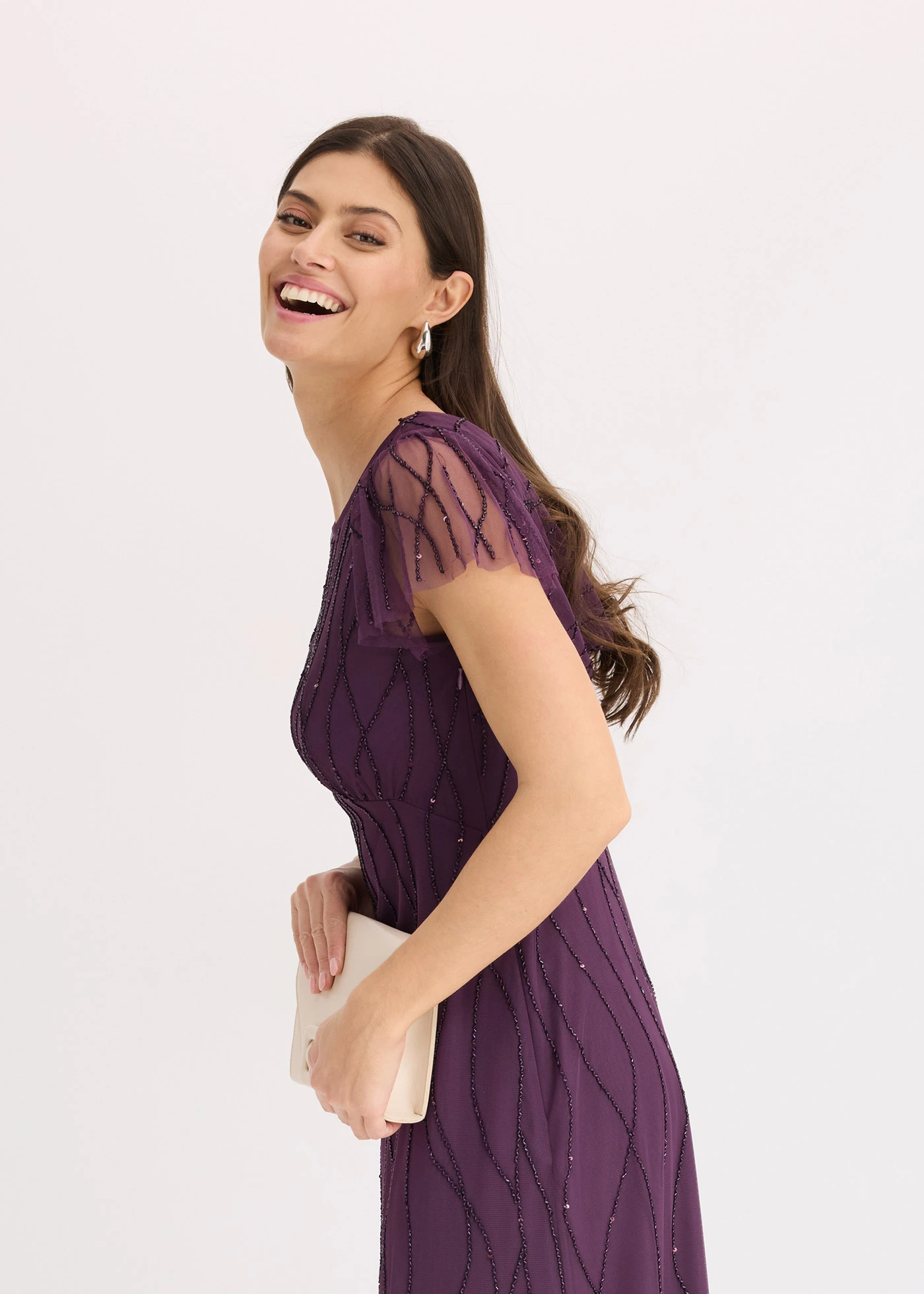 Robe longue en tulle délicat avec perles brodées • violet foncé • Boutique bonprix