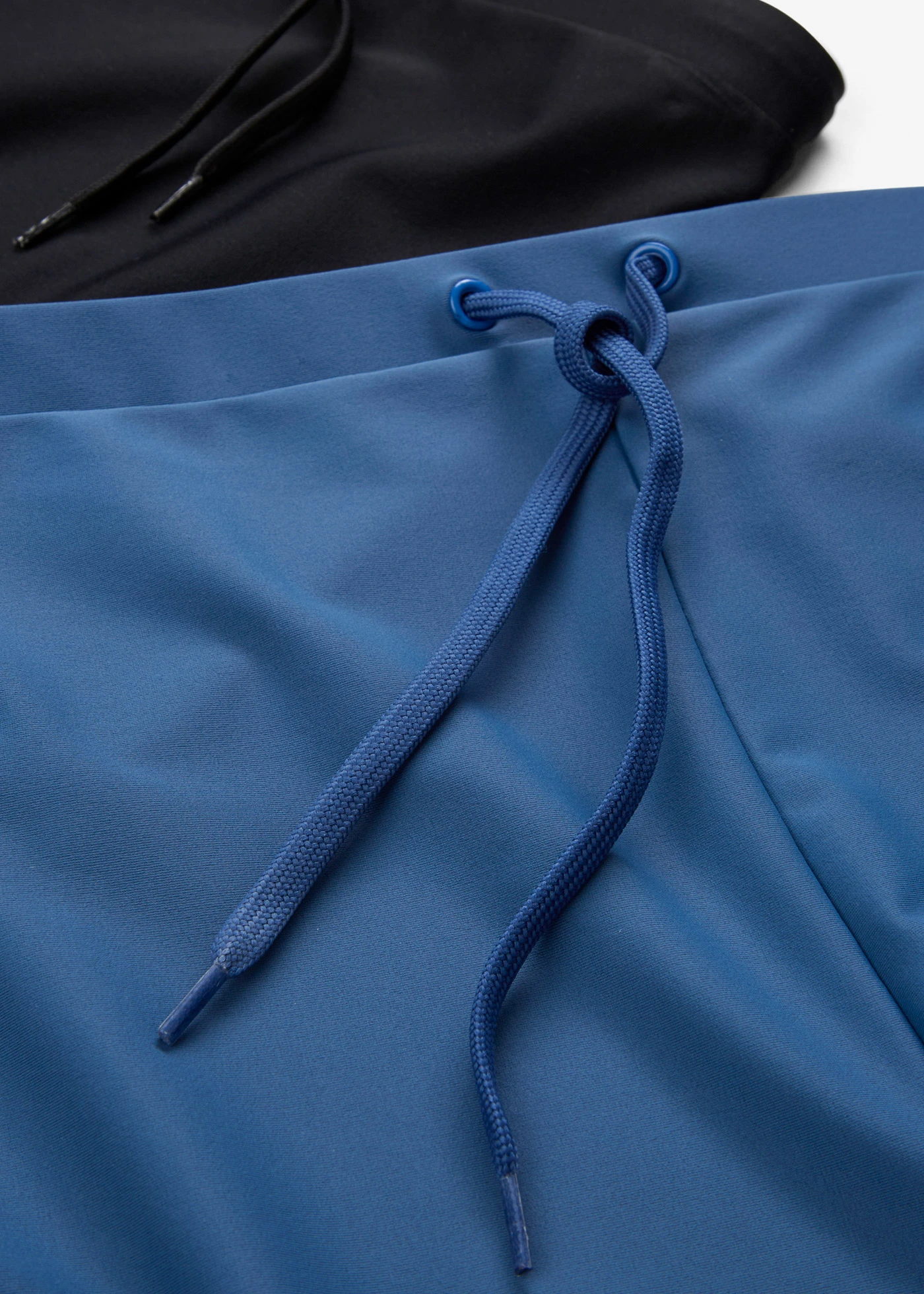 Șort de baie (set/2 buc.) • negru-indigo deschis • magazin bonprix