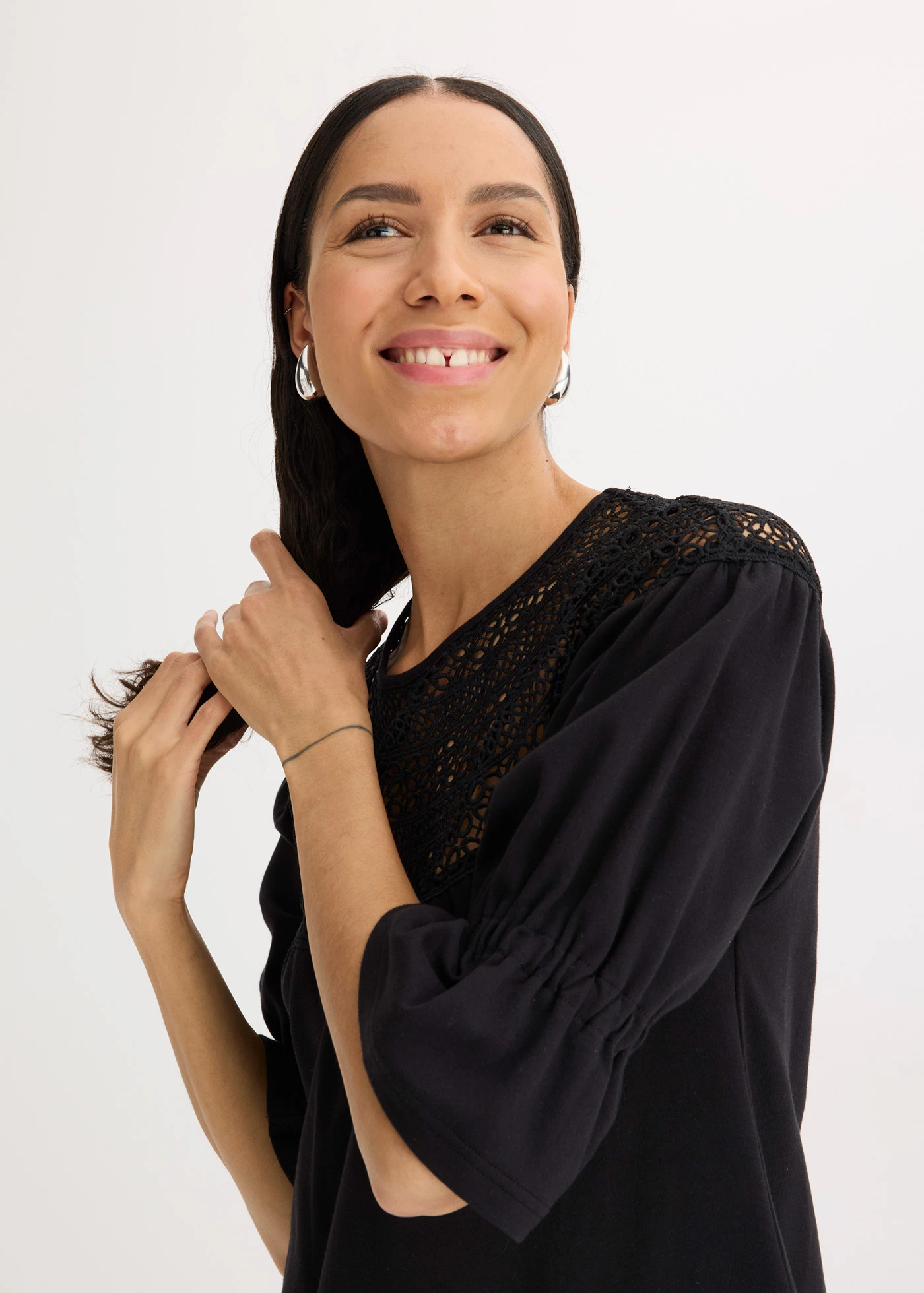 Jersey jurk met crochet-kant • zwart • bonprix online shop