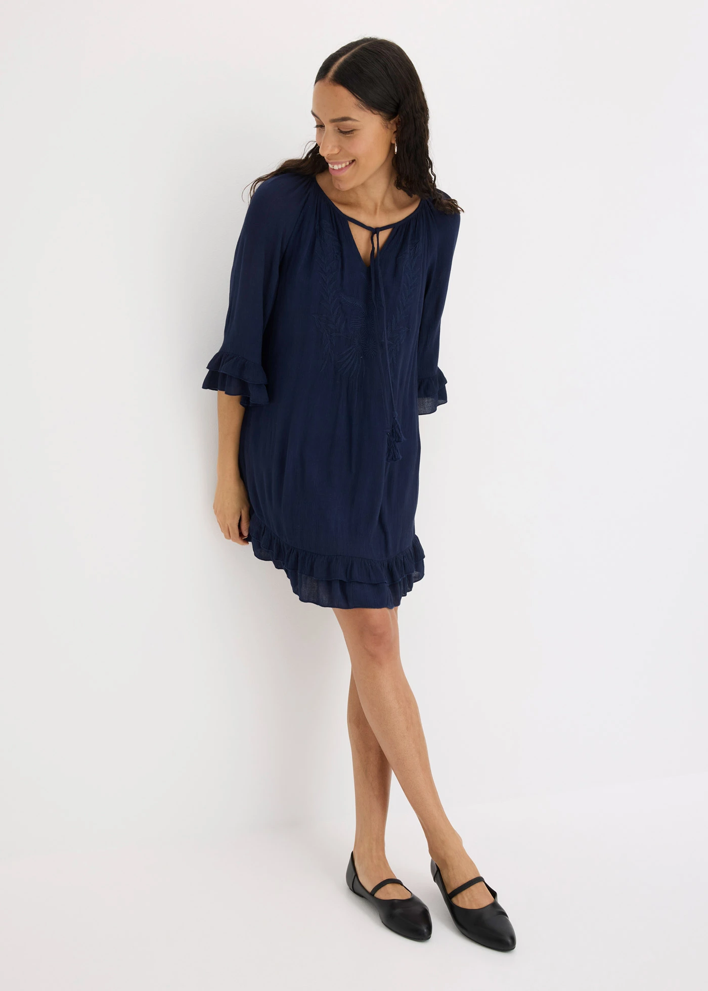 Baleriny z elastycznym paskiem • czarny • sklep bonprix