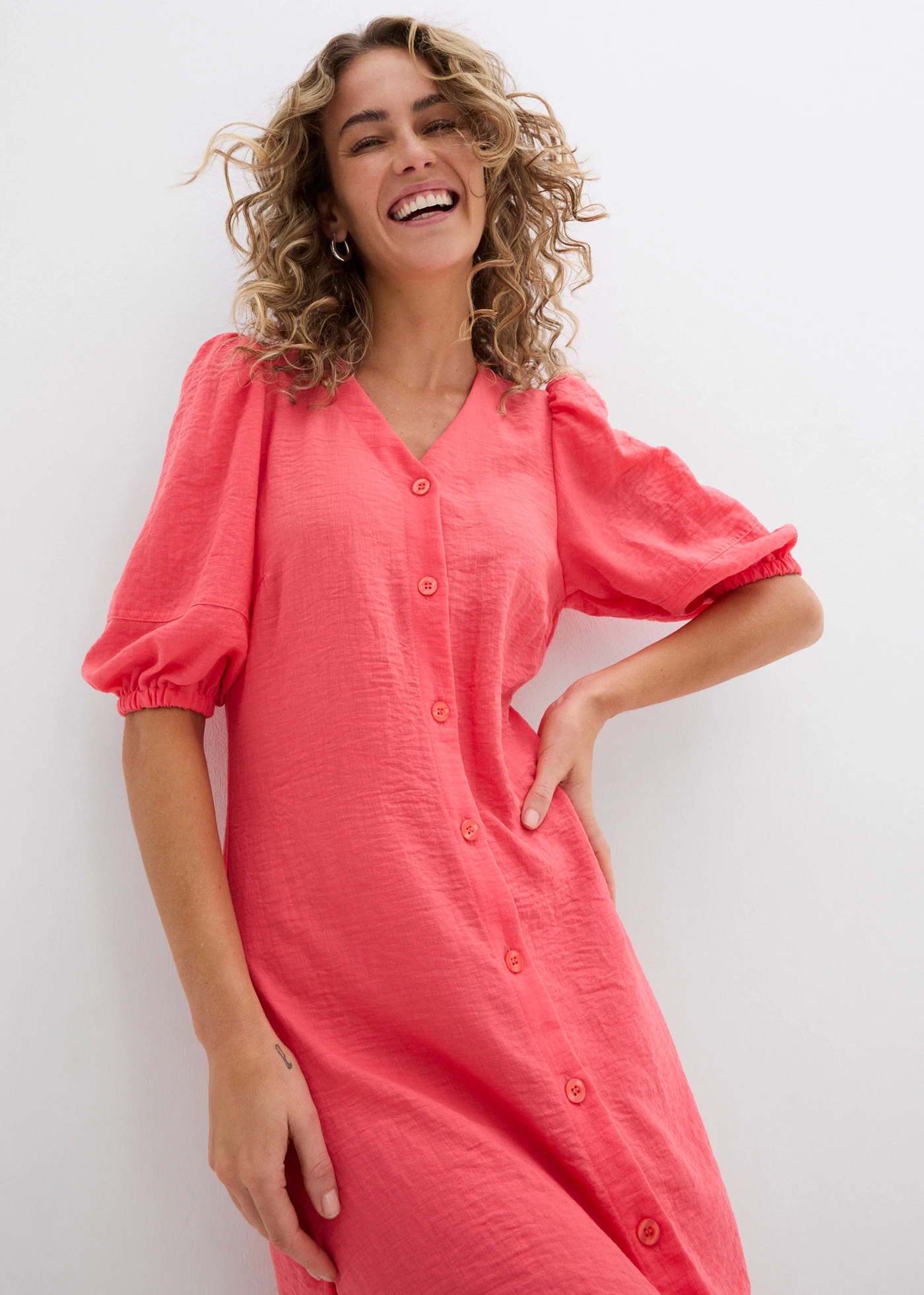 Robe midi à manches bouffantes • rose paradis • Boutique bonprix