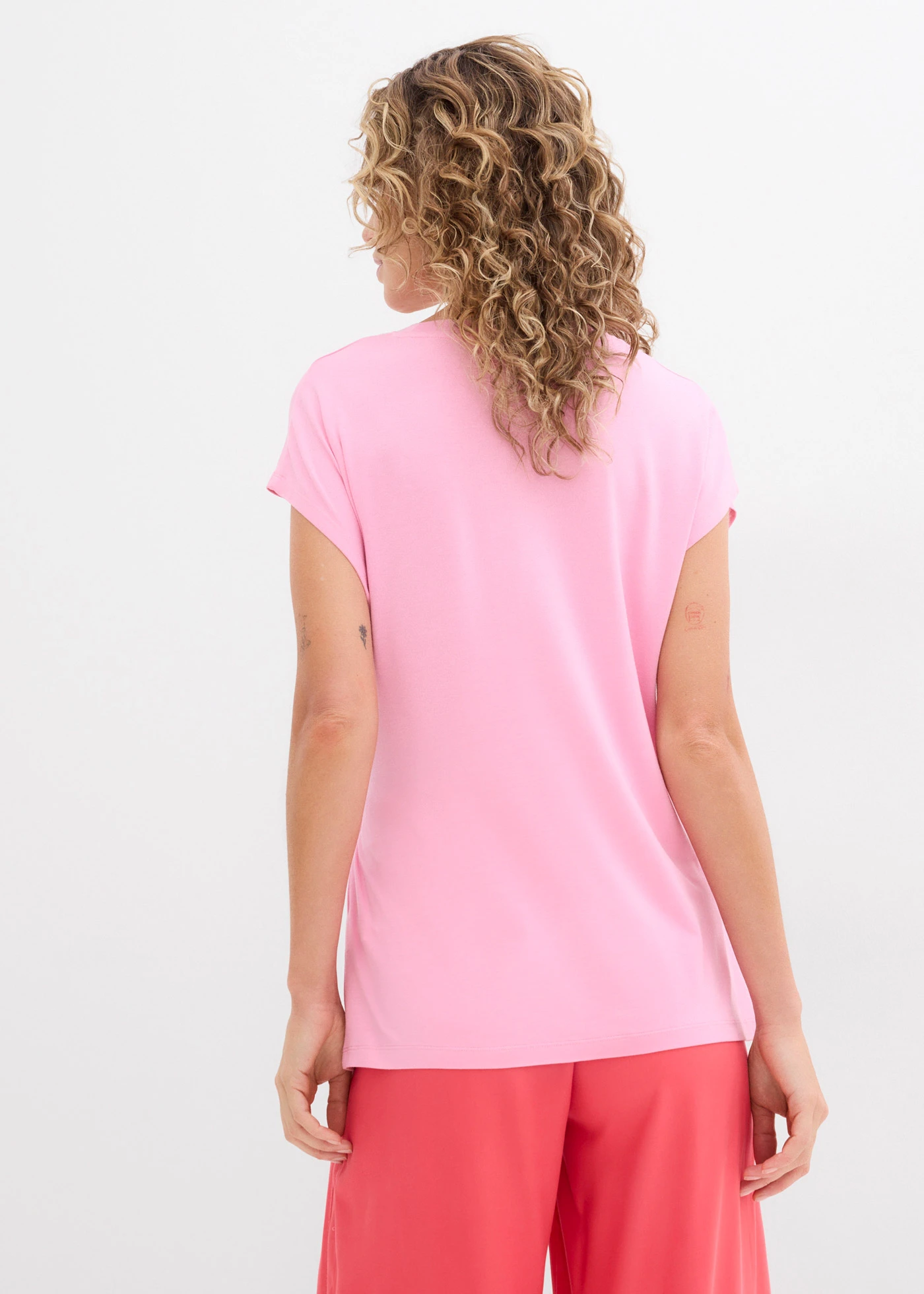 T-shirt doux en viscose extensible • rose • Boutique bonprix