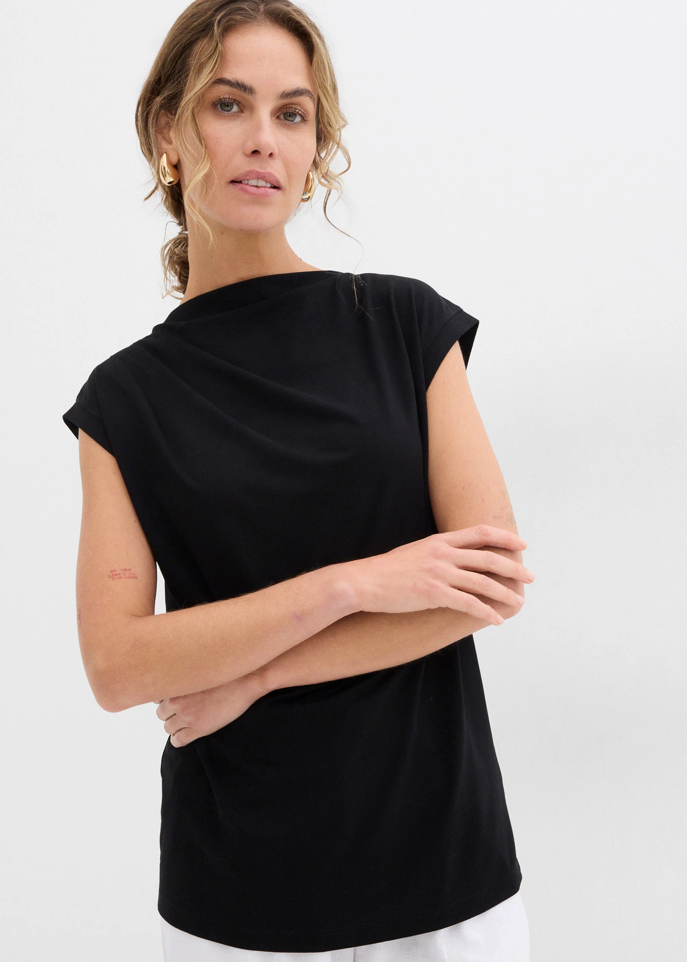 Shirt van een zachte viscosemix • zwart • bonprix online shop