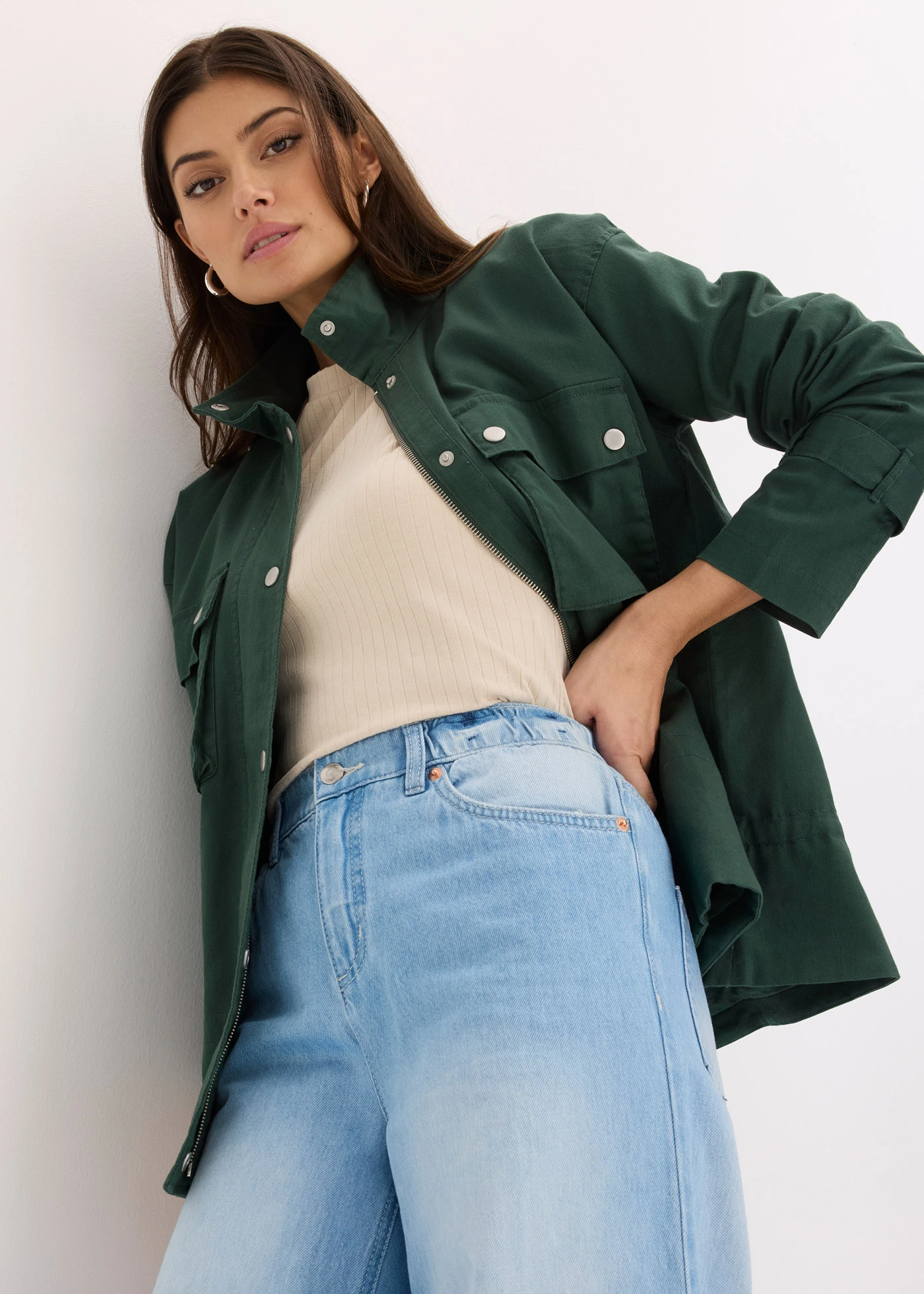 Bomber van puur katoen • schaduwgroen • bonprix online shop