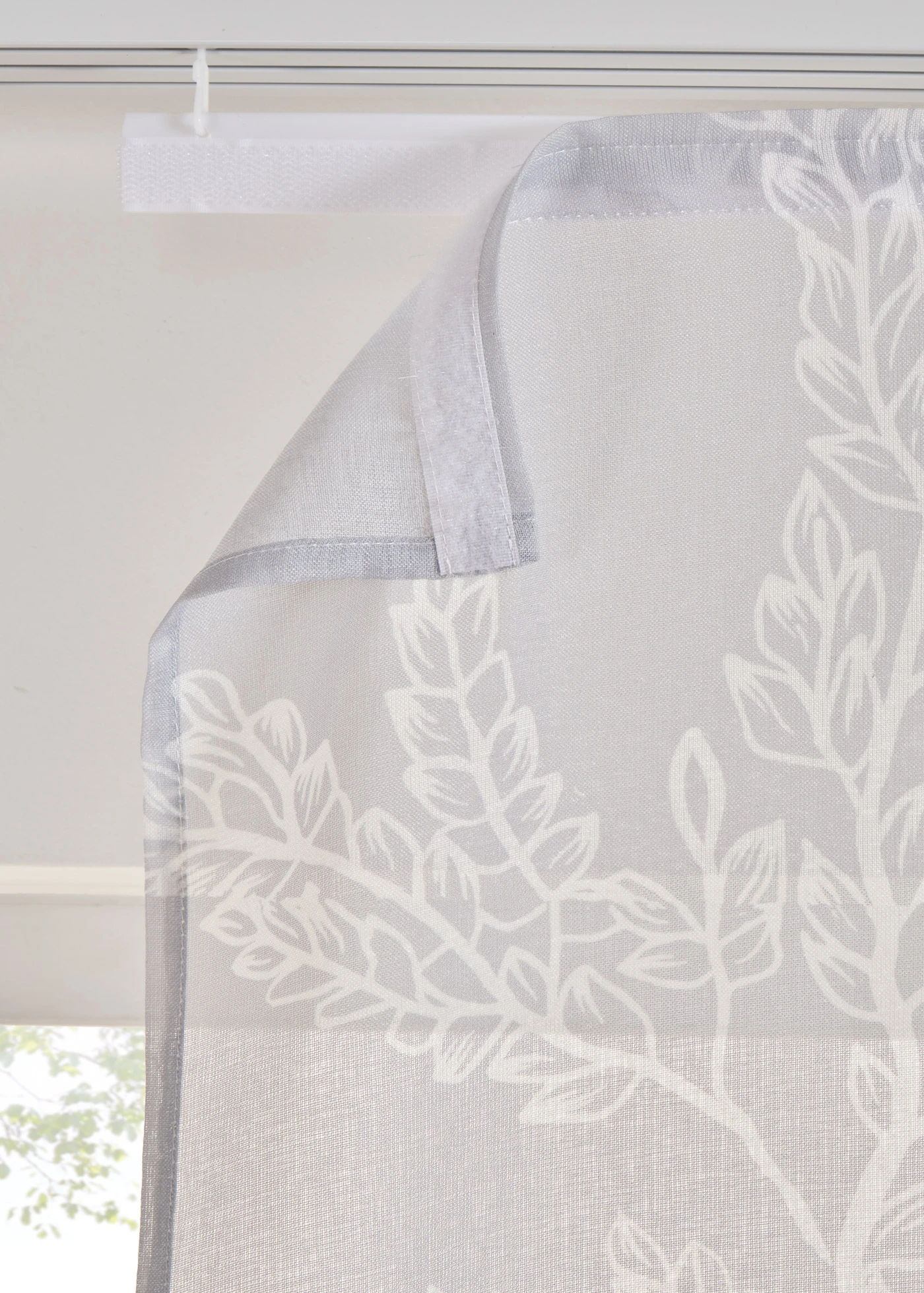 Voilage coulissant à imprimé floral (1 pce) • gris/blanc • Boutique bonprix