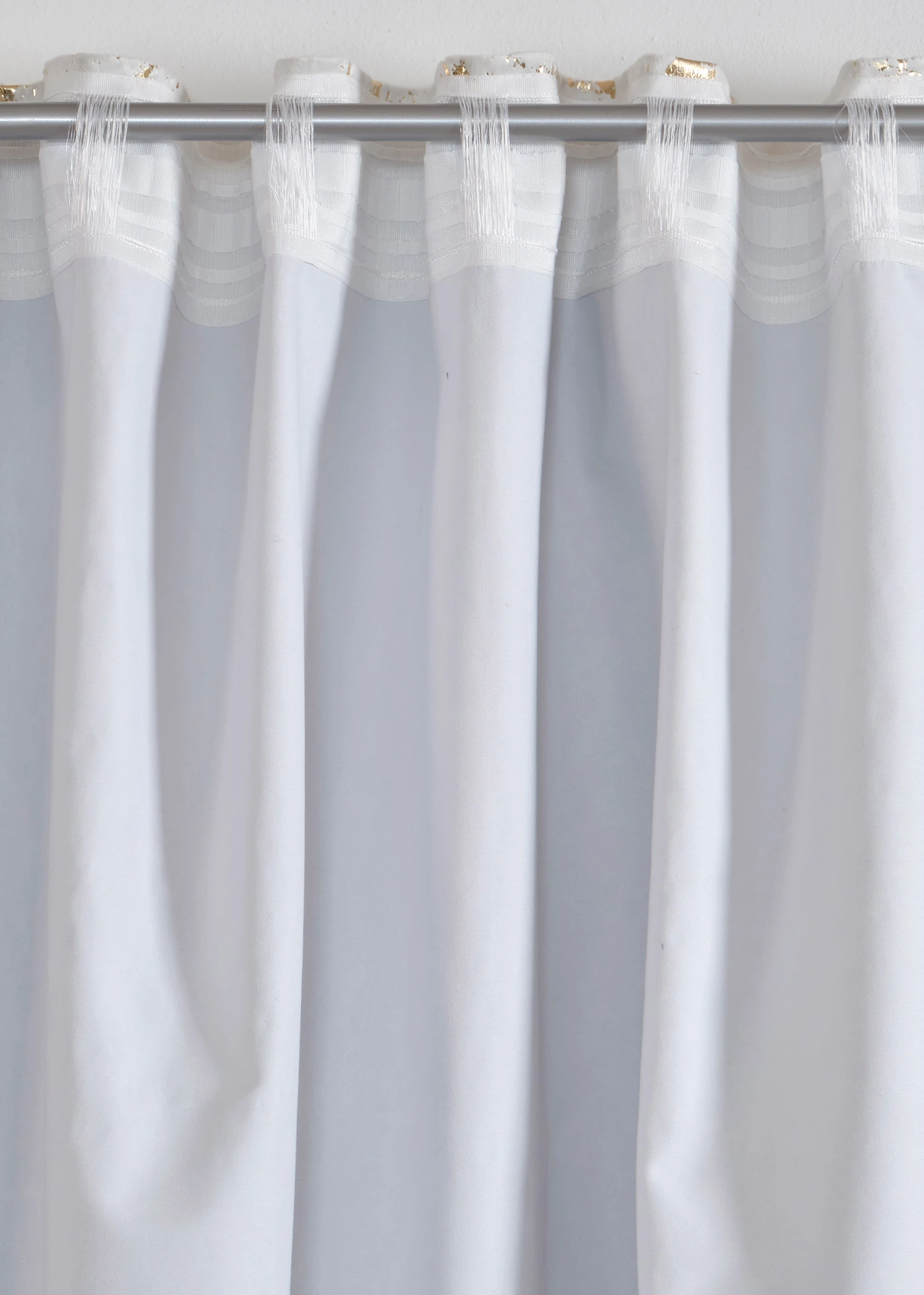 Rideau occultant toucher velours à imprimé brillant (1 pce), aussi en XXL • crème/doré • Boutique bonprix