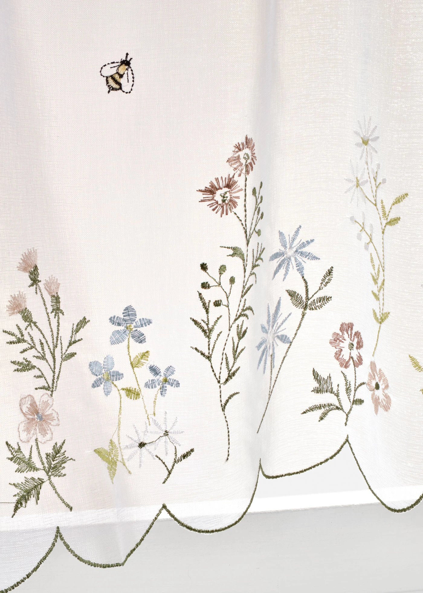 Valletje met geborduurde bloemen • wit/multicolour • bonprix online shop