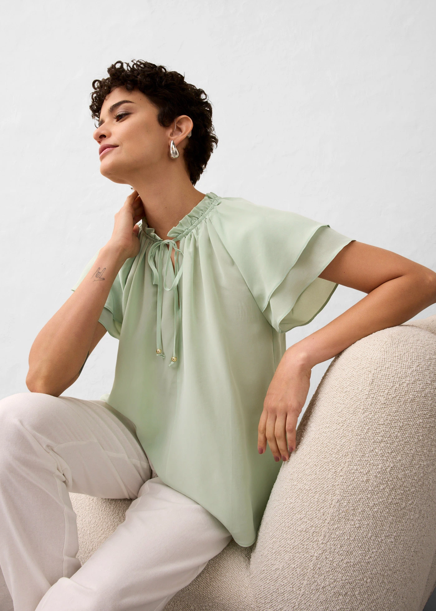 Tunika s podílem hedvábí • světle rákosová • bonprix obchod