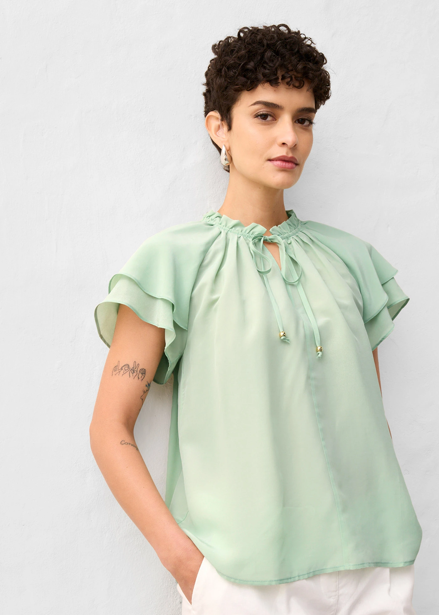 Tunika s podílem hedvábí • světle rákosová • bonprix obchod