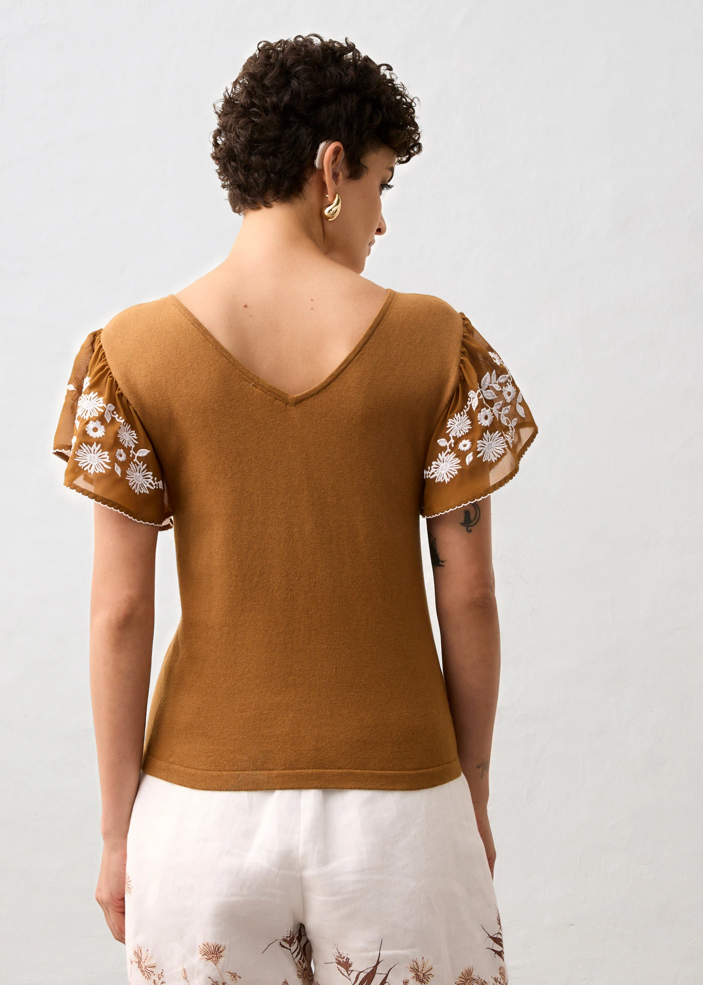 Gebreide top met zijde en mouwen van chiffon • cognac • bonprix online shop