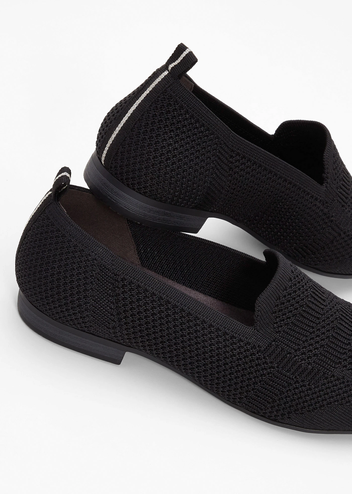 Pantofi casual Jana, cu lățime comodă • negru • magazin bonprix